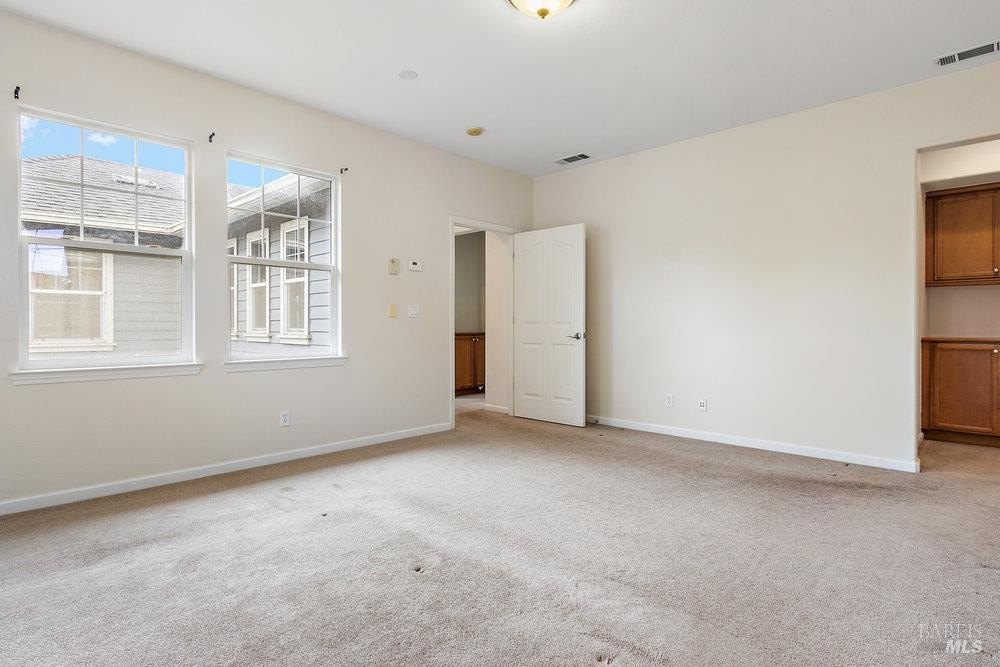 Vallejo, California, 94592, United States, 4 Bedrooms Bedrooms, ,3 BathroomsBathrooms,Residential,For Sale,1990283