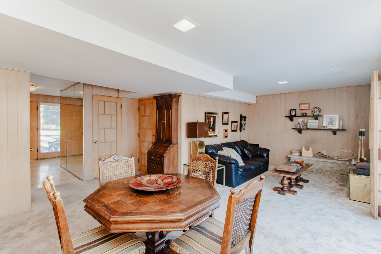 Wilmette, Illinois, 60091, United States, 3 Bedrooms Bedrooms, ,3 BathroomsBathrooms,Residential,For Sale,2013016