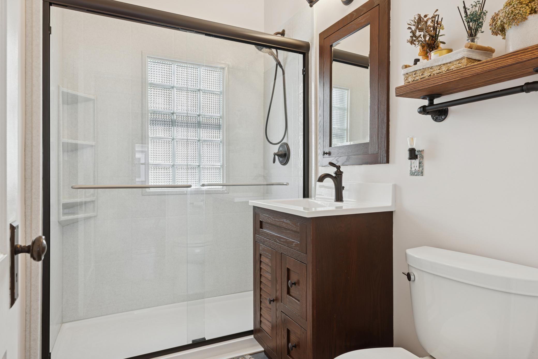 Minneapolis, Minnesota, 55419, United States, 3 Bedrooms Bedrooms, ,2 BathroomsBathrooms,Residential,For Sale,1988979