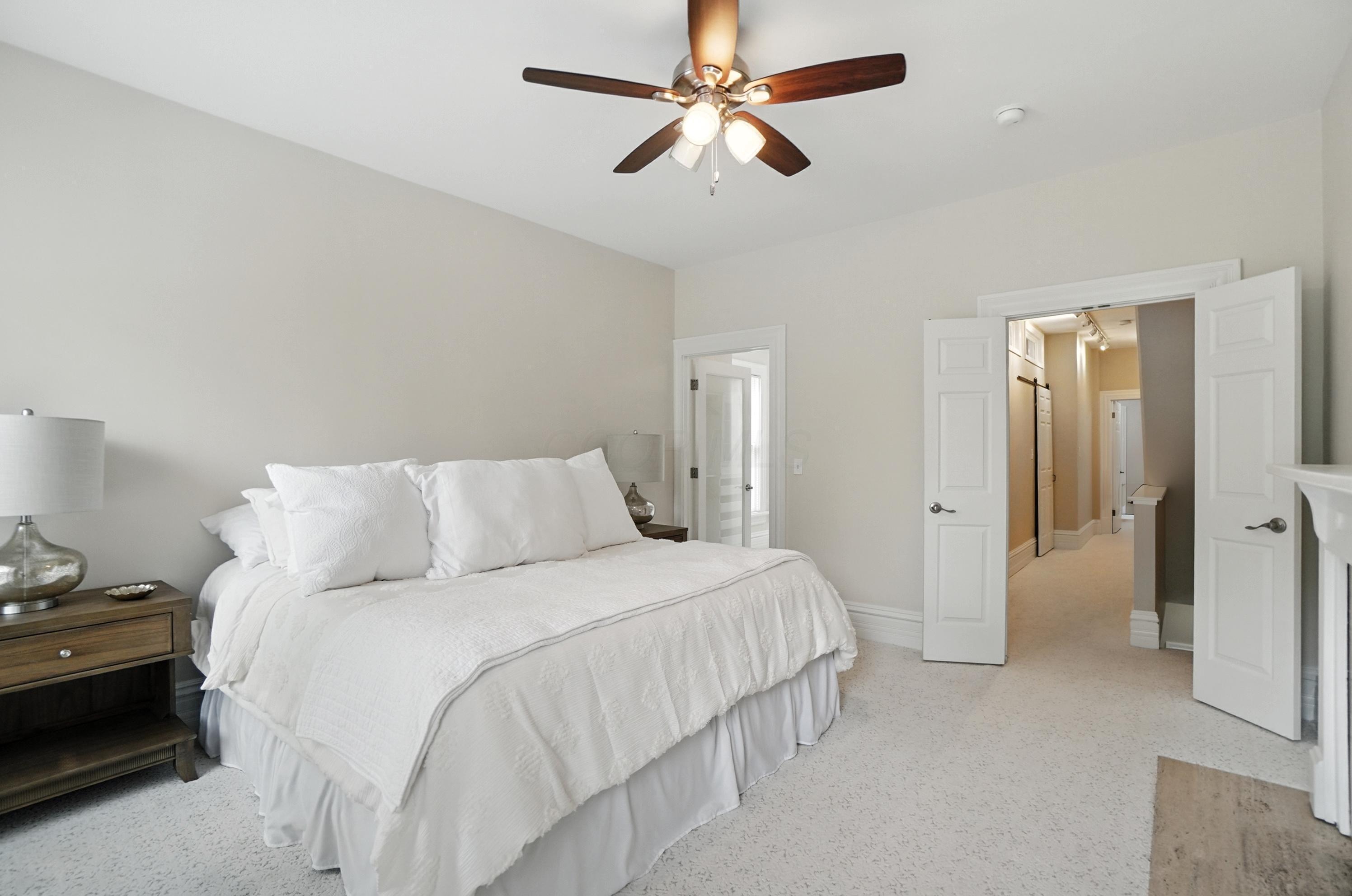 Columbus, Ohio, 43201, United States, 3 Bedrooms Bedrooms, ,4 BathroomsBathrooms,Residential,For Sale,1903753