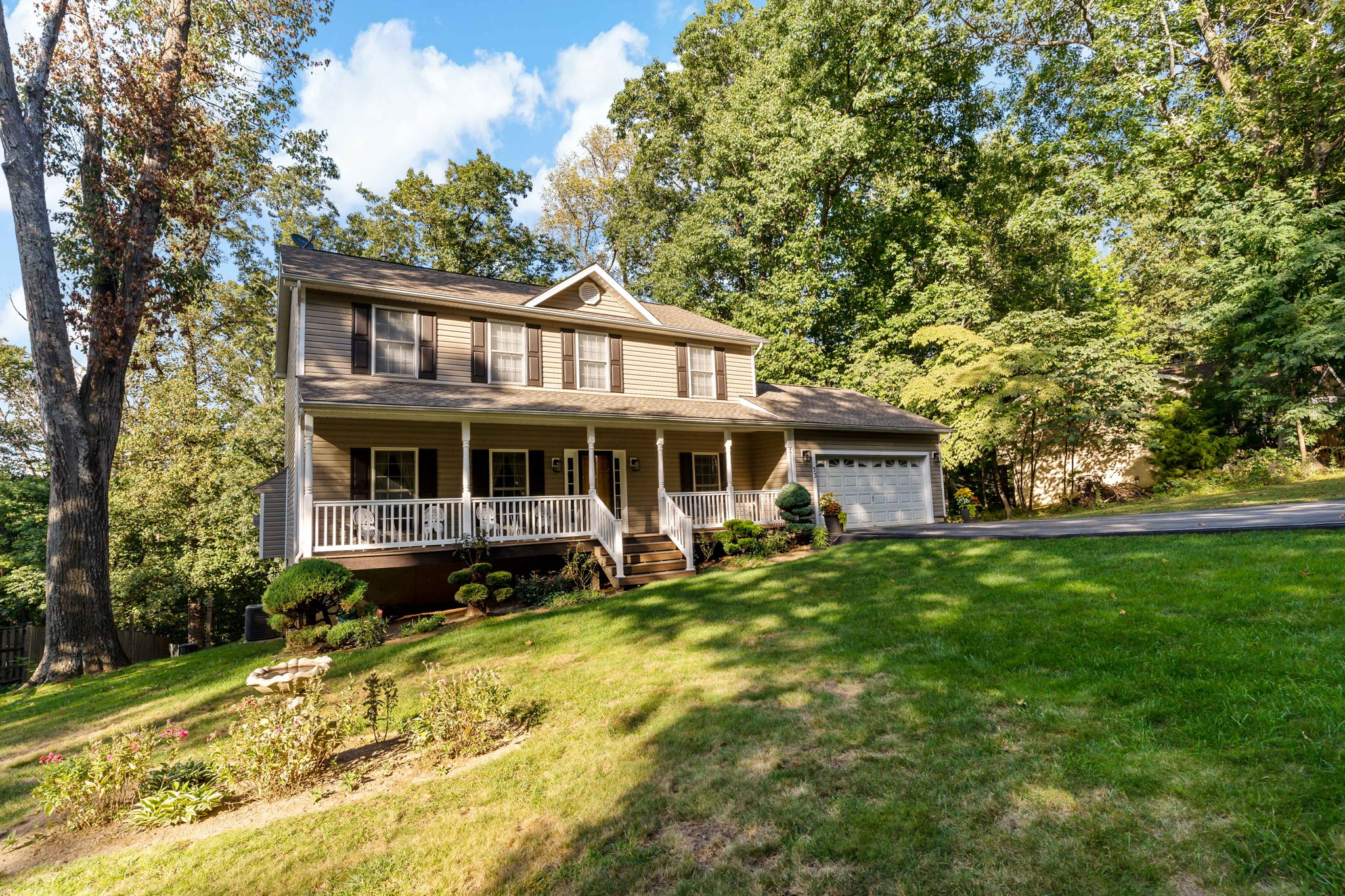 Harpers Ferry, West Virginia, 25425, United States, 4 Bedrooms Bedrooms, ,Residential,For Sale,1977354