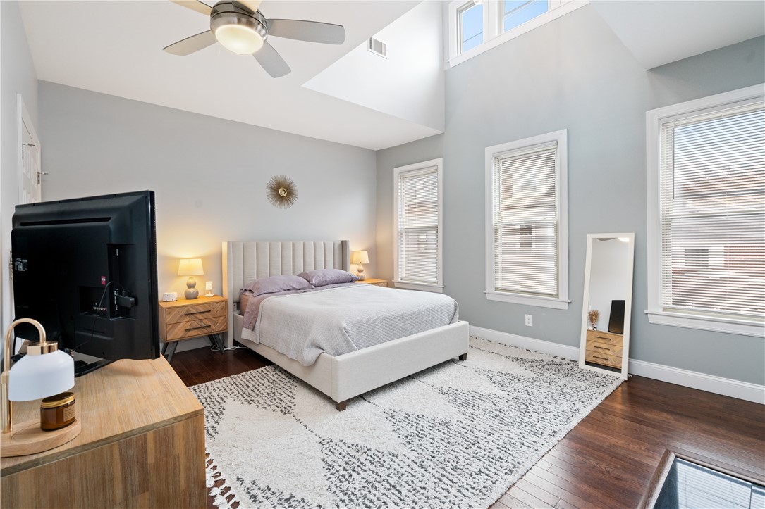 Lawrenceville, Pennsylvania, 15201, United States, 3 Bedrooms Bedrooms, ,2 BathroomsBathrooms,Residential,For Sale,1995818