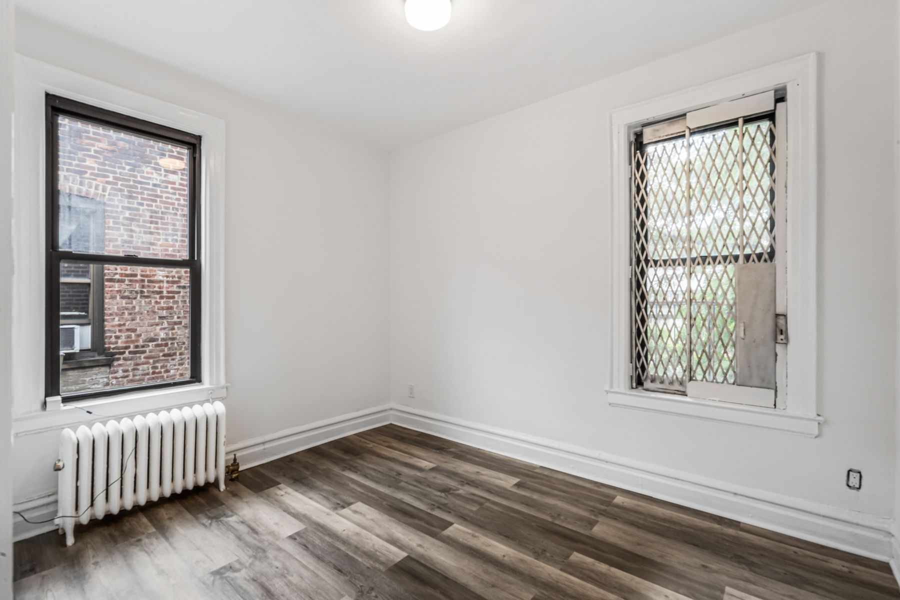  36-25 30th Street, Long Island City, NY 11106 - 物件實景