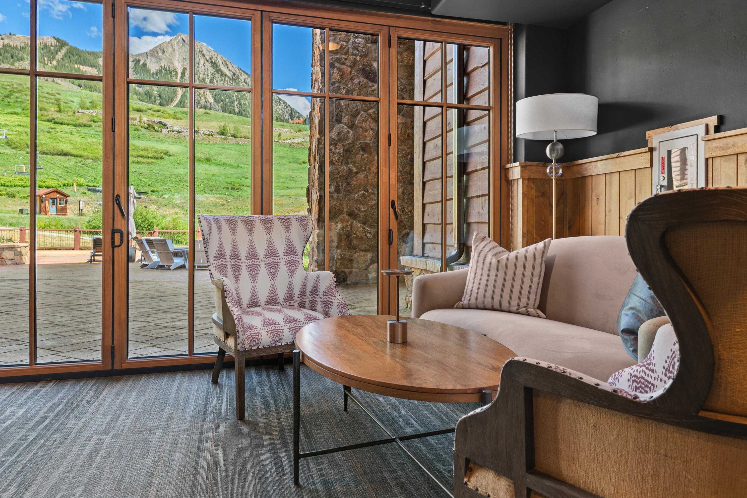  An Alpine Retreat, Reimagined. - 物件實景