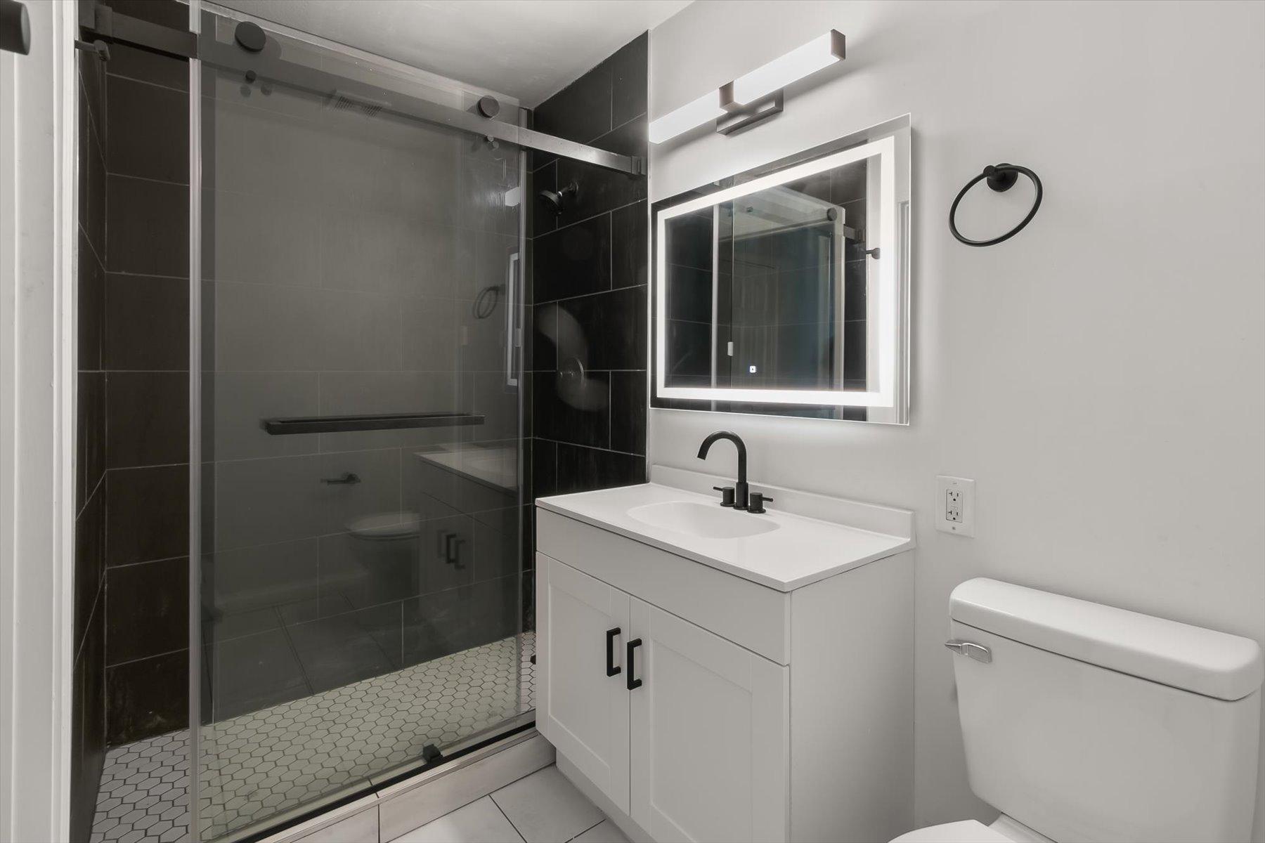  18521 Boysenberry Drive,Gaithersburg, MD, 20879 - 物件實景