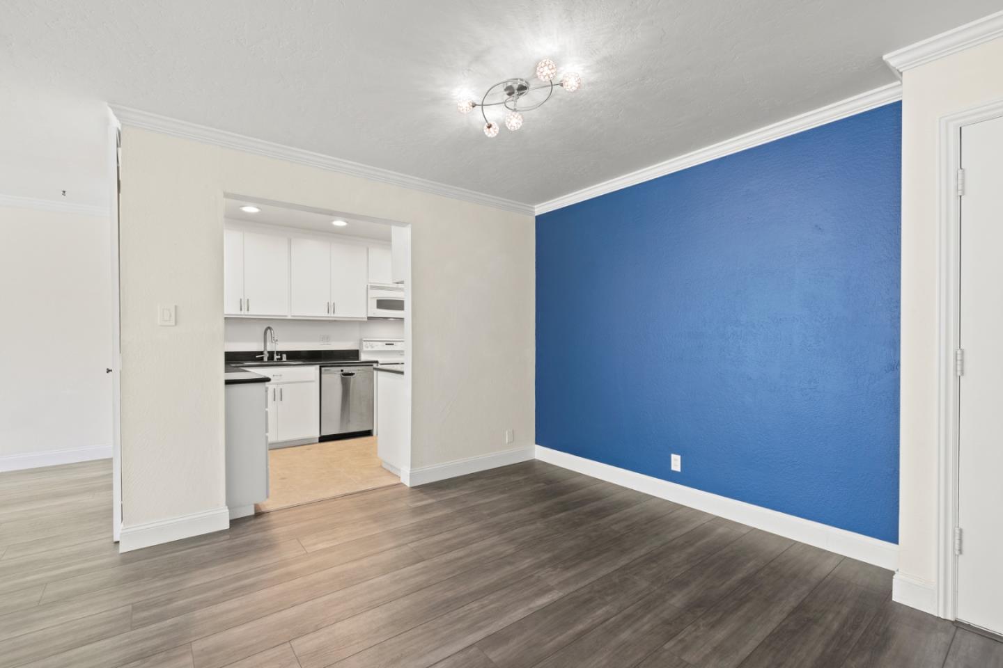 San Mateo, California, 94401, United States, 1 Bedroom Bedrooms, ,1 BathroomBathrooms,Residential,For Sale,1951170