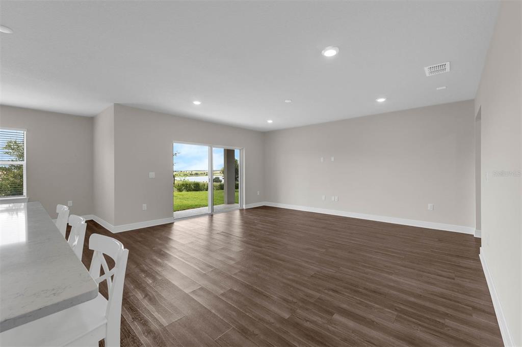 Clermont, Florida, 34714, United States, 5 Bedrooms Bedrooms, ,3 BathroomsBathrooms,Residential,For Sale,1875978