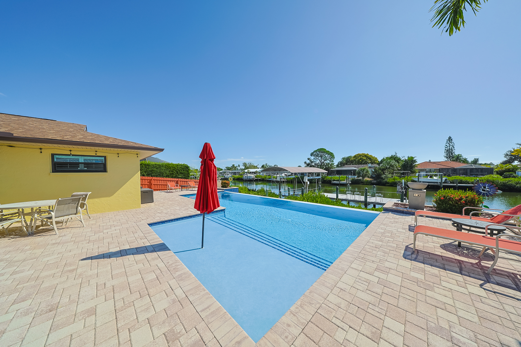 Apollo Beach, Florida, 33572, United States, 4 Bedrooms Bedrooms, ,2 BathroomsBathrooms,Residential,For Sale,1992760