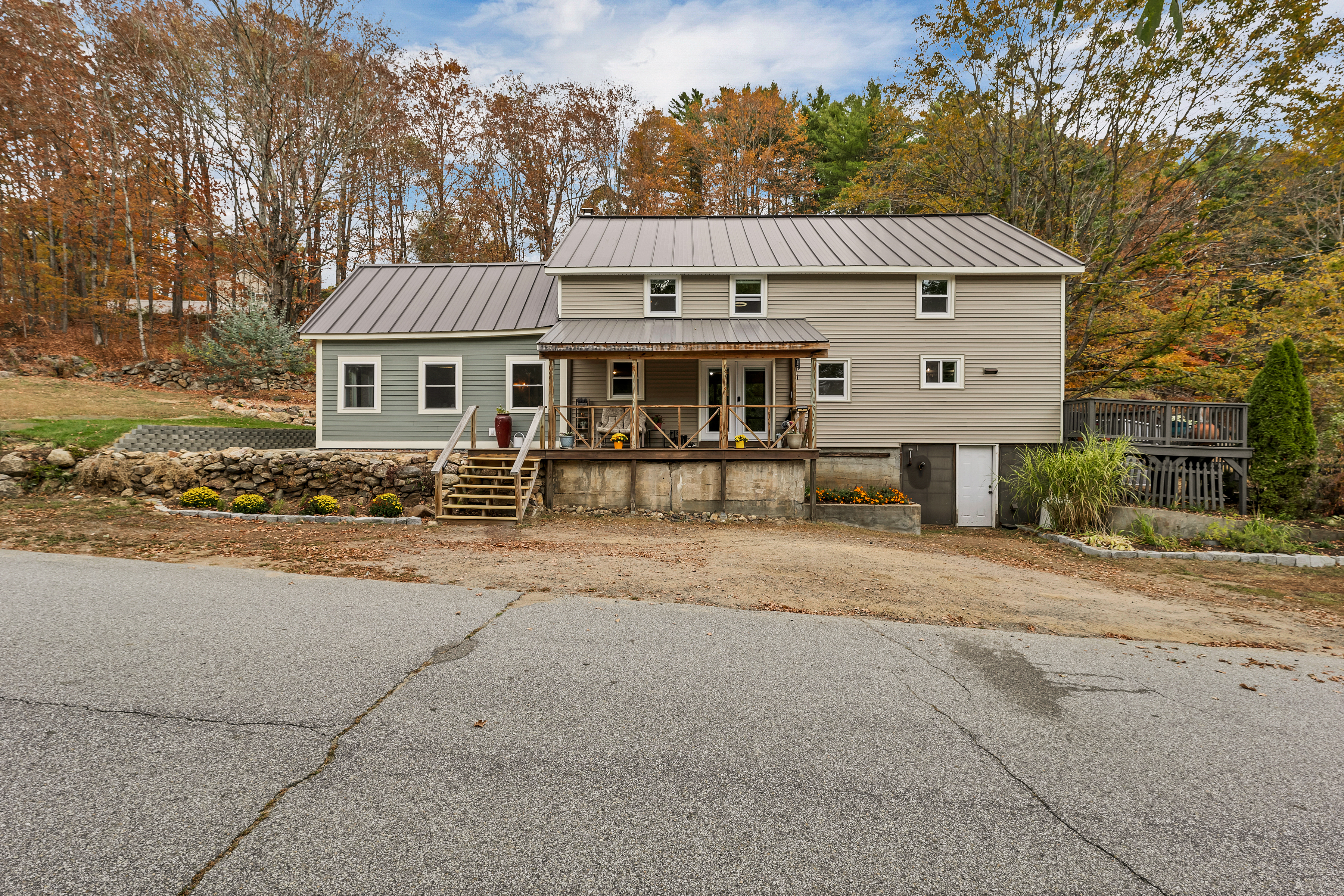 New Hampton, New Hampshire, 03256, United States, 3 Bedrooms Bedrooms, ,2 BathroomsBathrooms,Residential,For Sale,1976392