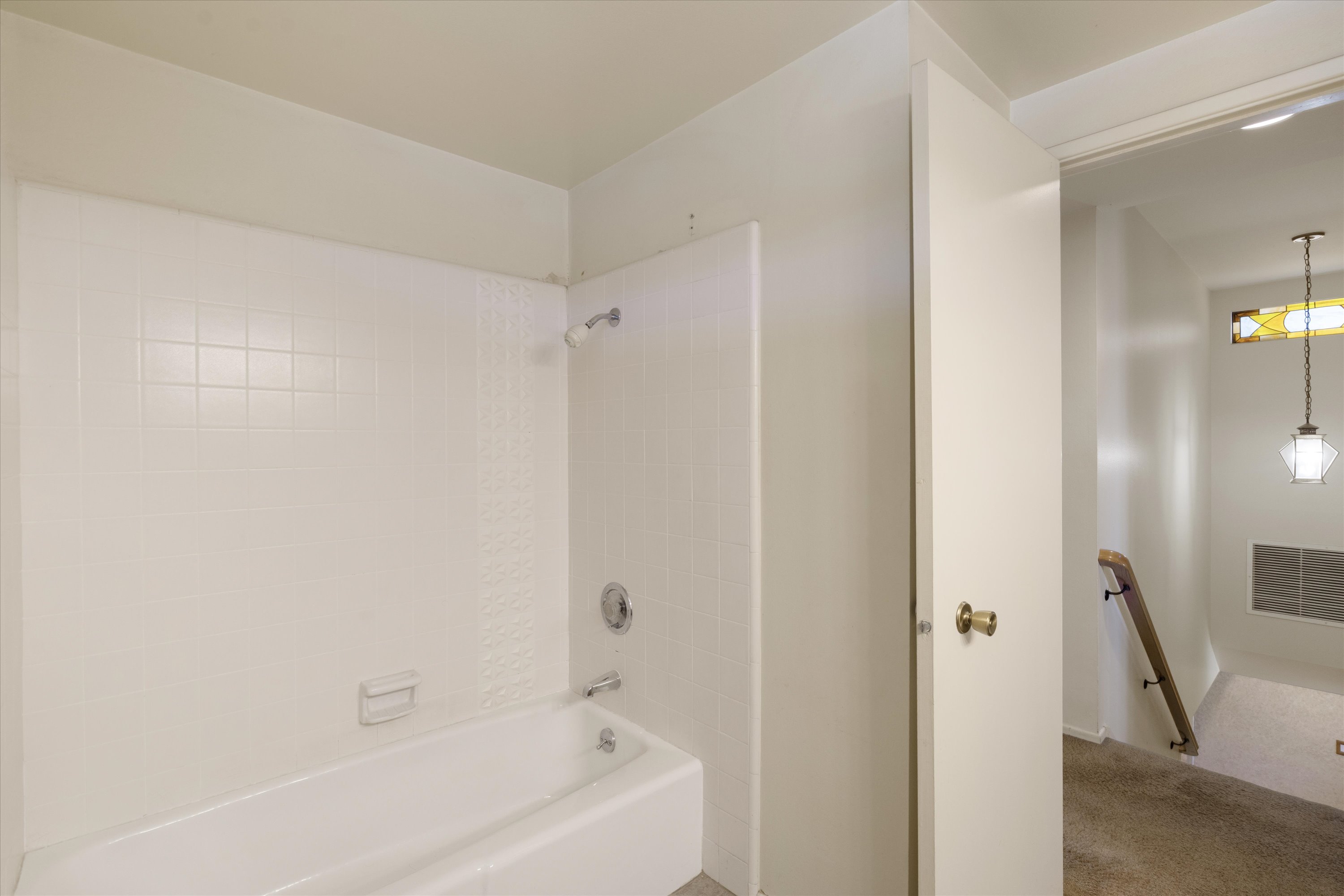 Thousand Oaks, California, 91360, United States, 5 Bedrooms Bedrooms, ,3 BathroomsBathrooms,Residential,For Sale,1895028