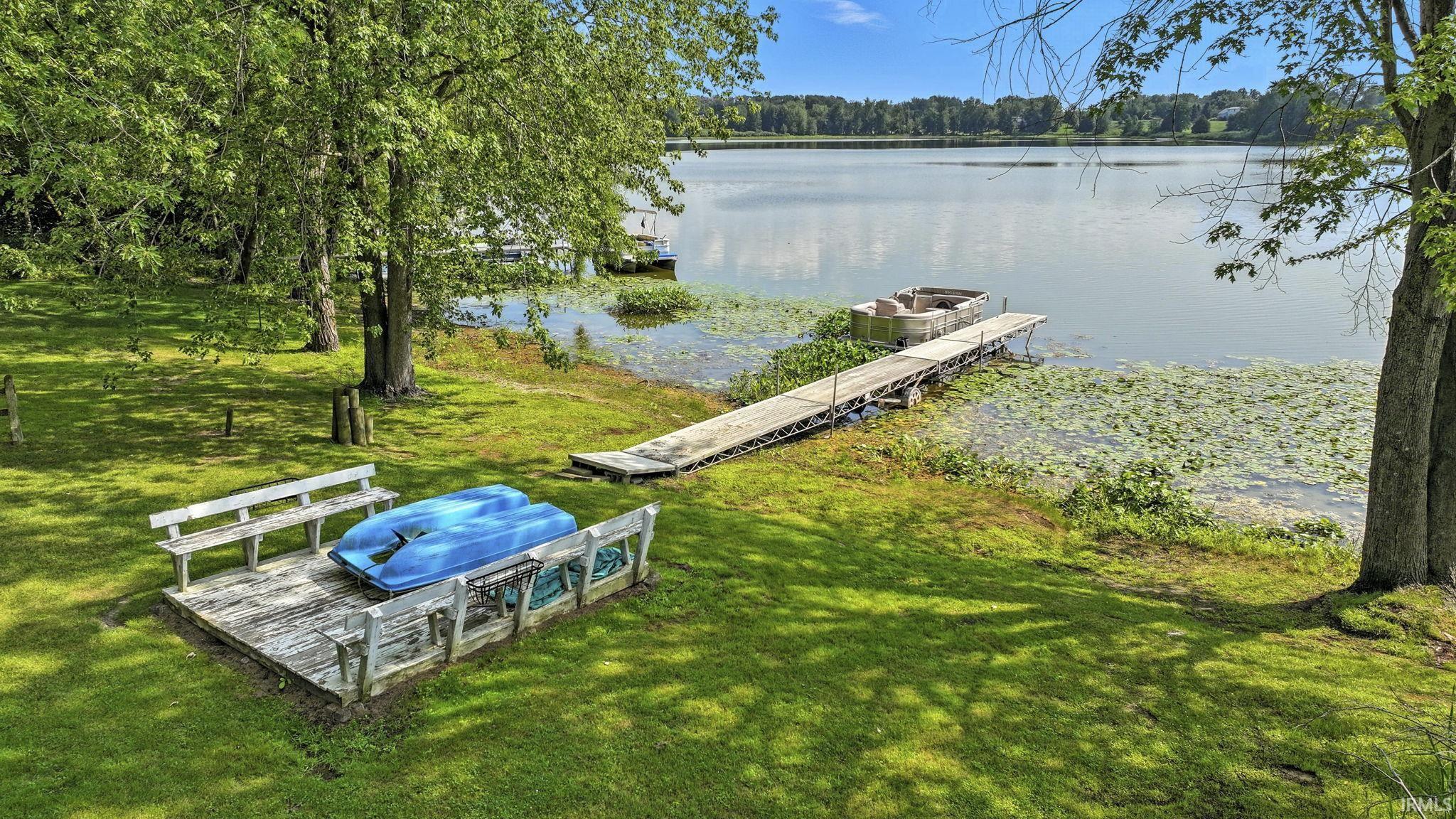 Kimmell, Indiana, 46760, United States, 2 Bedrooms Bedrooms, ,3 BathroomsBathrooms,Residential,For Sale,1928188