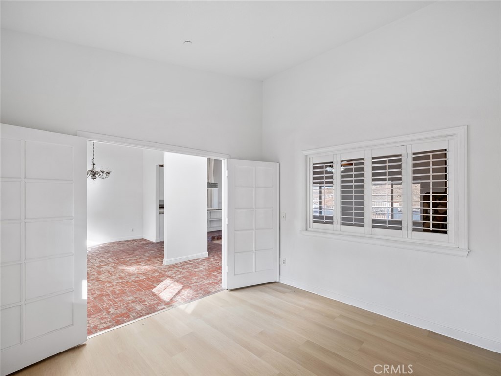 Hesperia, California, 92344, United States, 5 Bedrooms Bedrooms, ,3 BathroomsBathrooms,Residential,For Sale,1996826