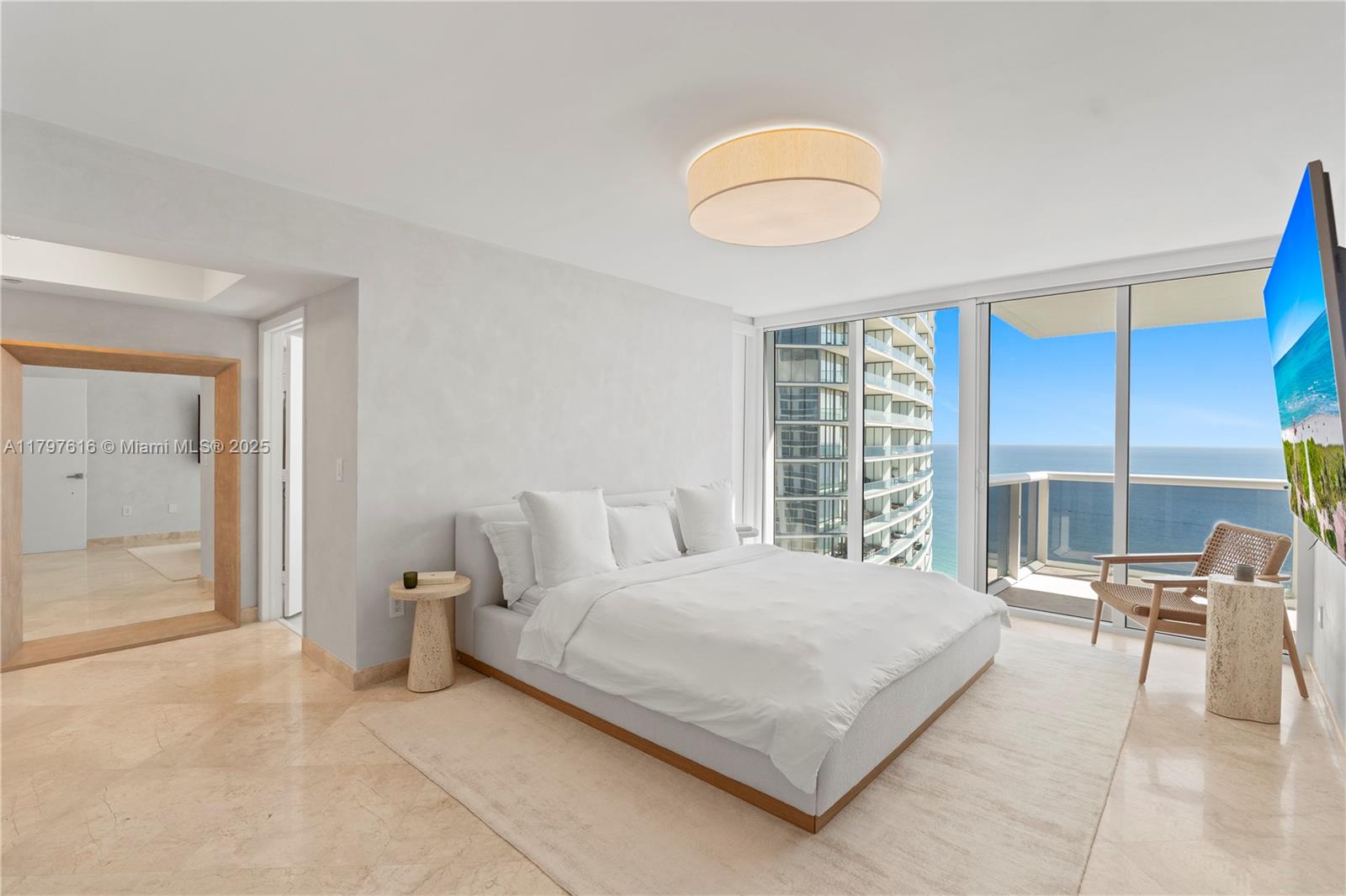 Sunny Isles Beach, Florida, 33160, United States, 3 Bedrooms Bedrooms, ,5 BathroomsBathrooms,Residential,For Sale,1796970