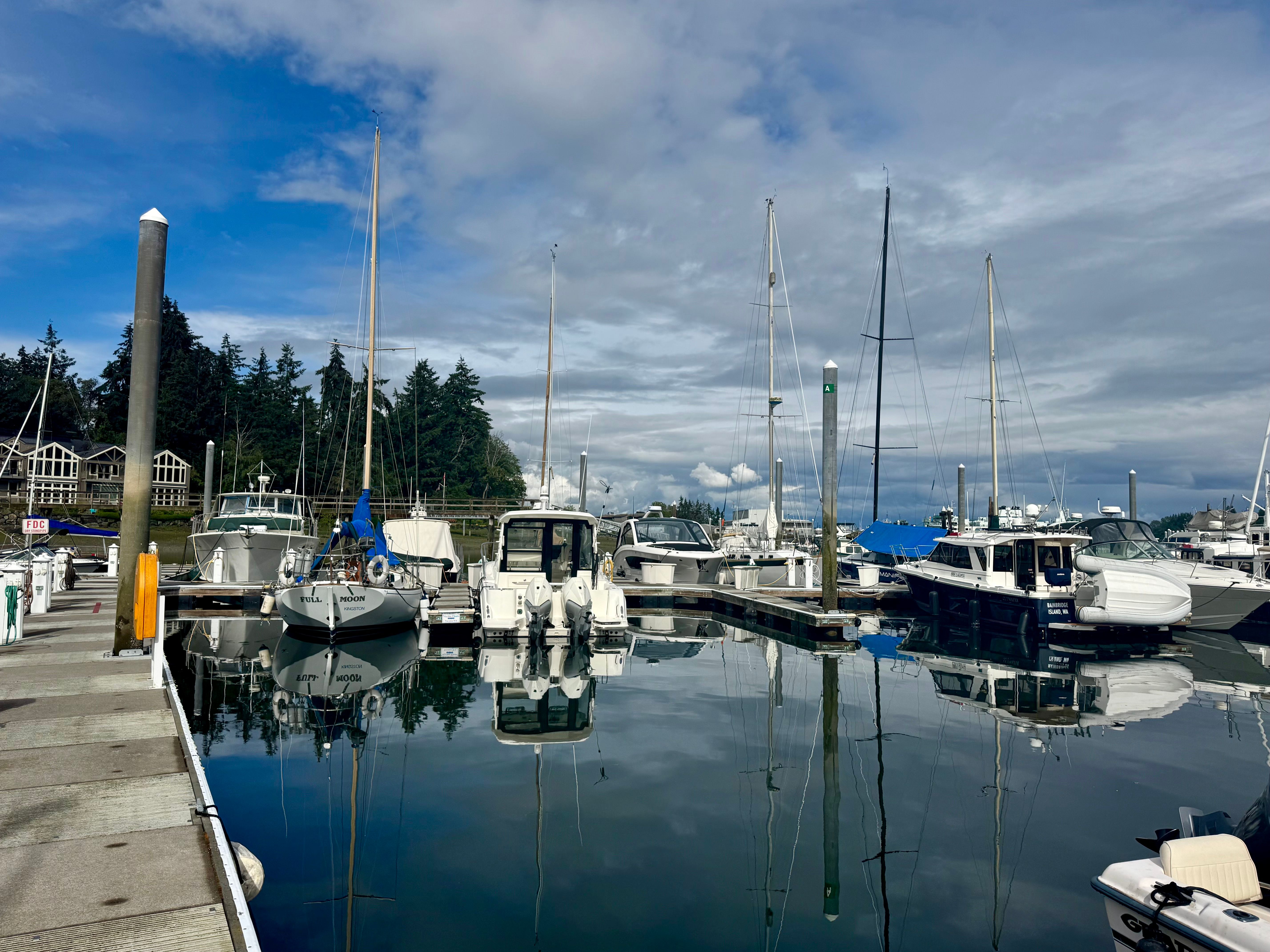  141 Parfitt Way SW #A6, Bainbridge Island, WA 98110 - 物件實景