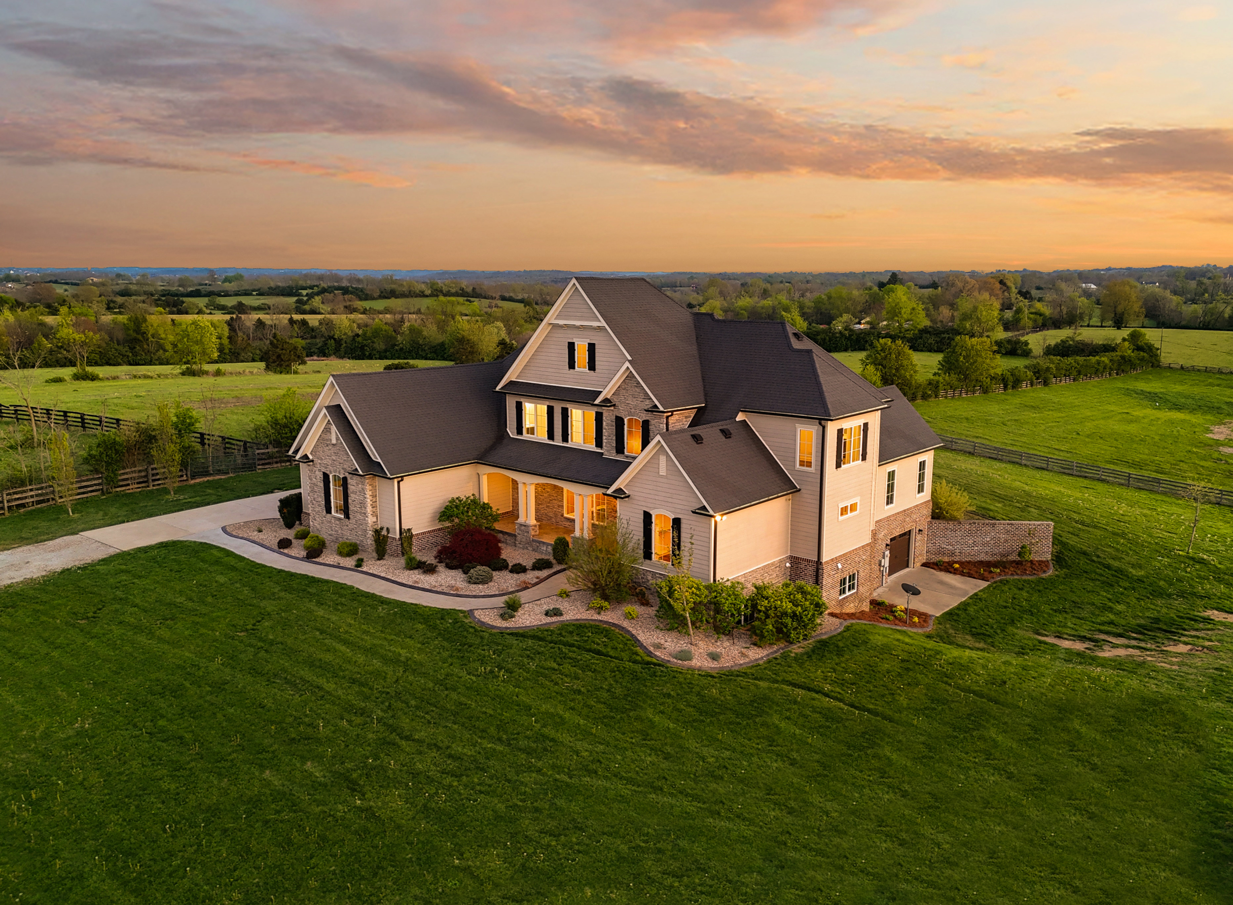  5142 Whites Lane - 物件實景