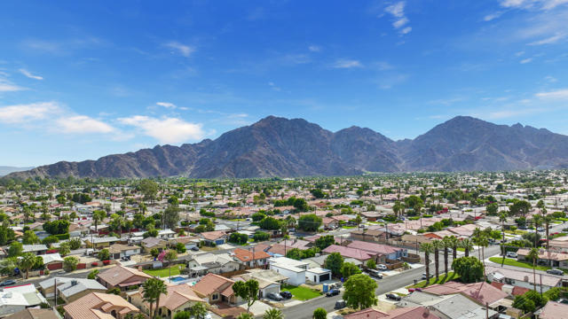 La Quinta, California, 92253, United States, 3 Bedrooms Bedrooms, ,2 BathroomsBathrooms,Residential,For Sale,1996632