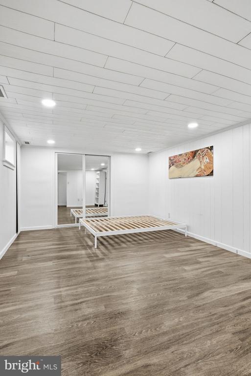 Silver Spring, Maryland, 20901, United States, 4 Bedrooms Bedrooms, ,3 BathroomsBathrooms,Residential,For Sale,2002464