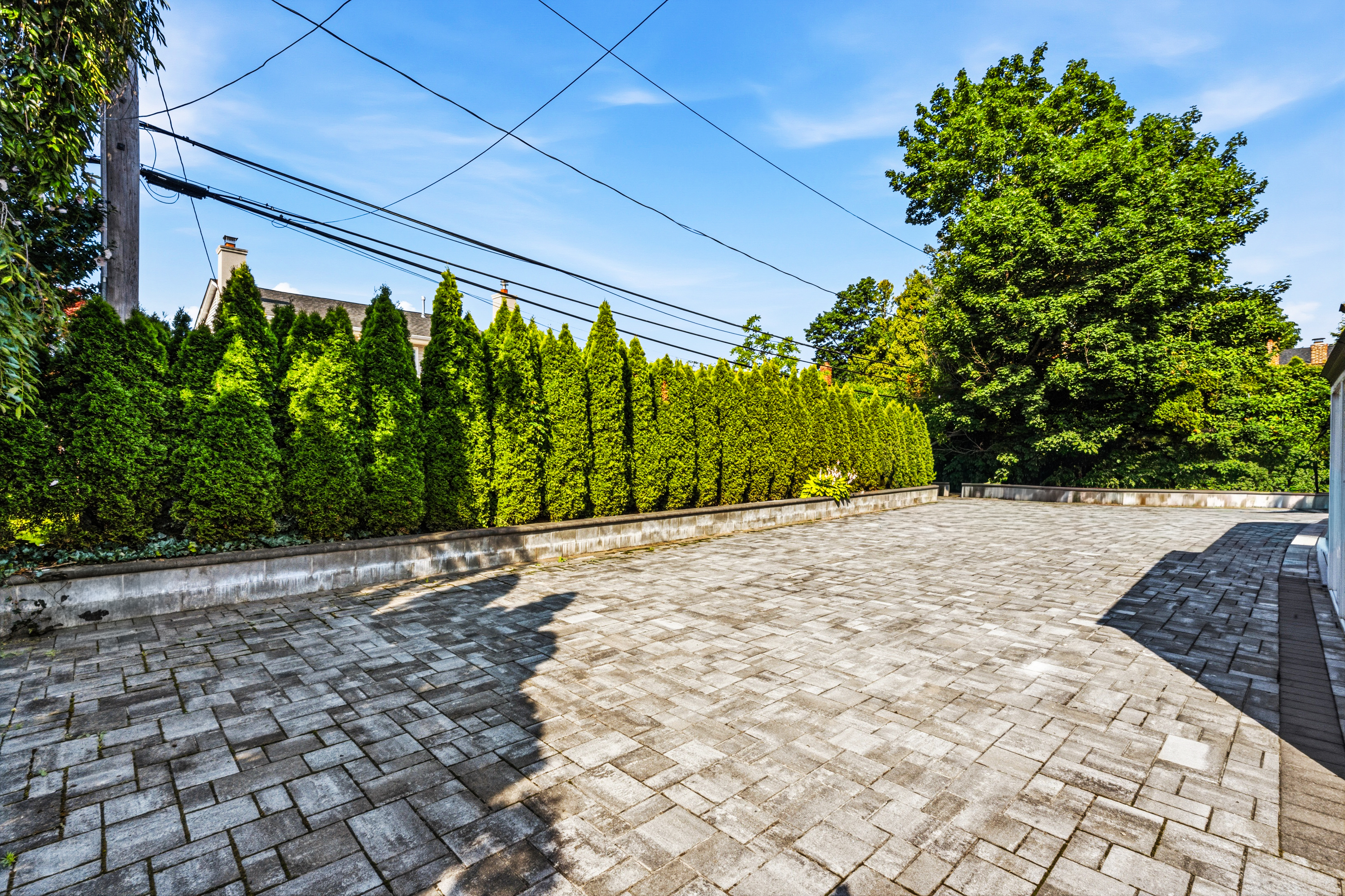  31 Sutton Hill Lane, Manhasset Hills, NY, 11040 - 物件實景