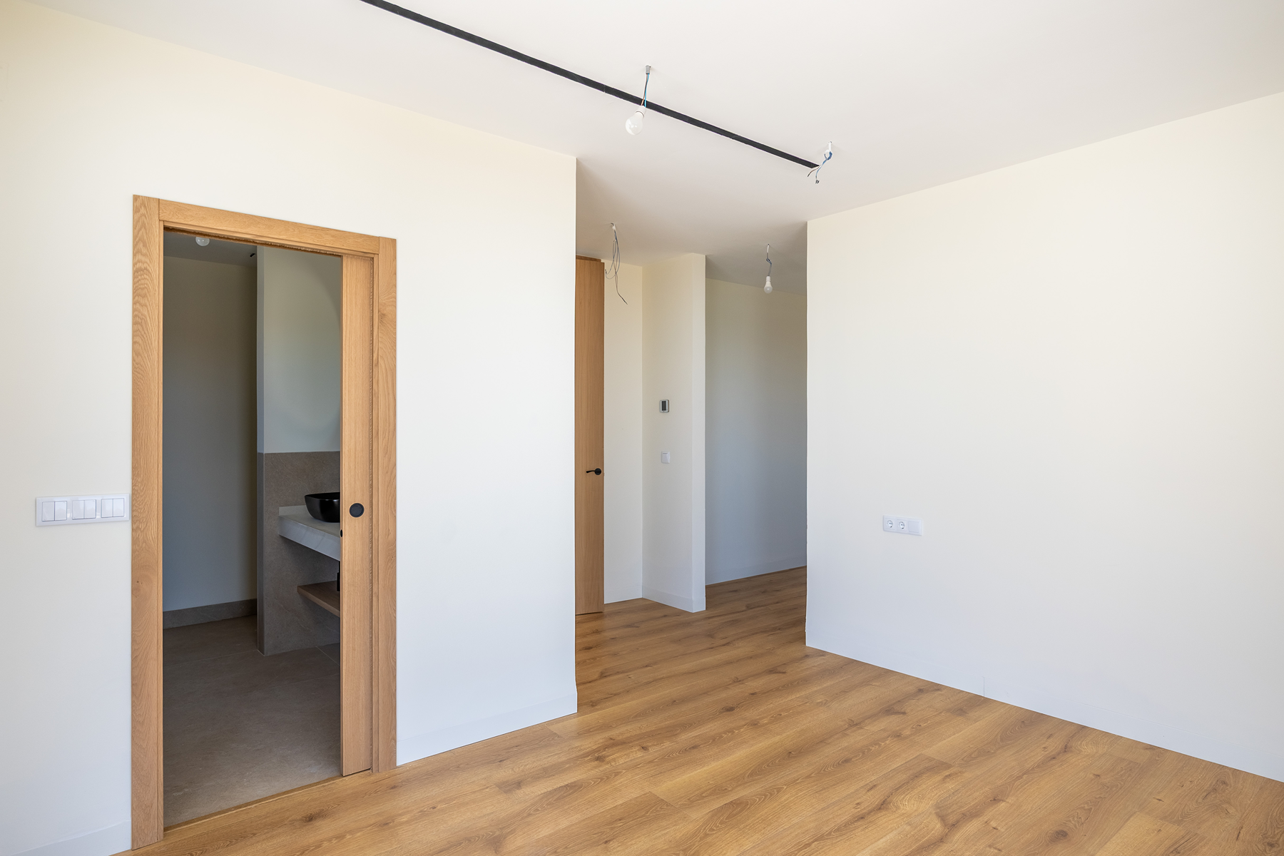  Detached villa with pool in private development in Tomares - 物件實景