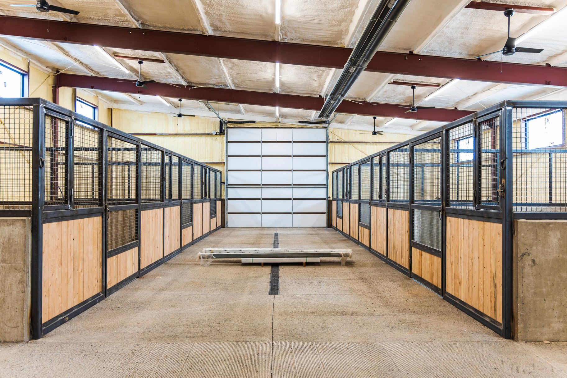  Refined Farmhouse Living with Professional Horse Facilities - 物件實景