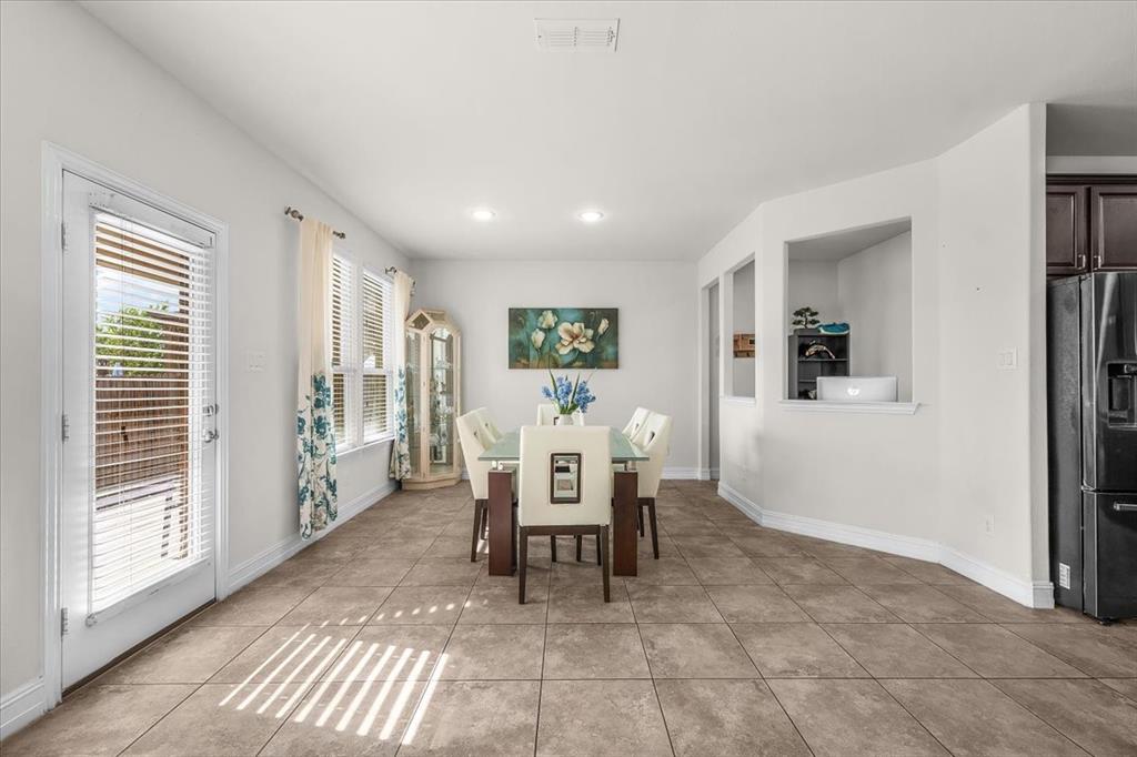 Fort Worth, Texas, 76131, United States, 4 Bedrooms Bedrooms, ,4 BathroomsBathrooms,Residential,For Sale,2035868