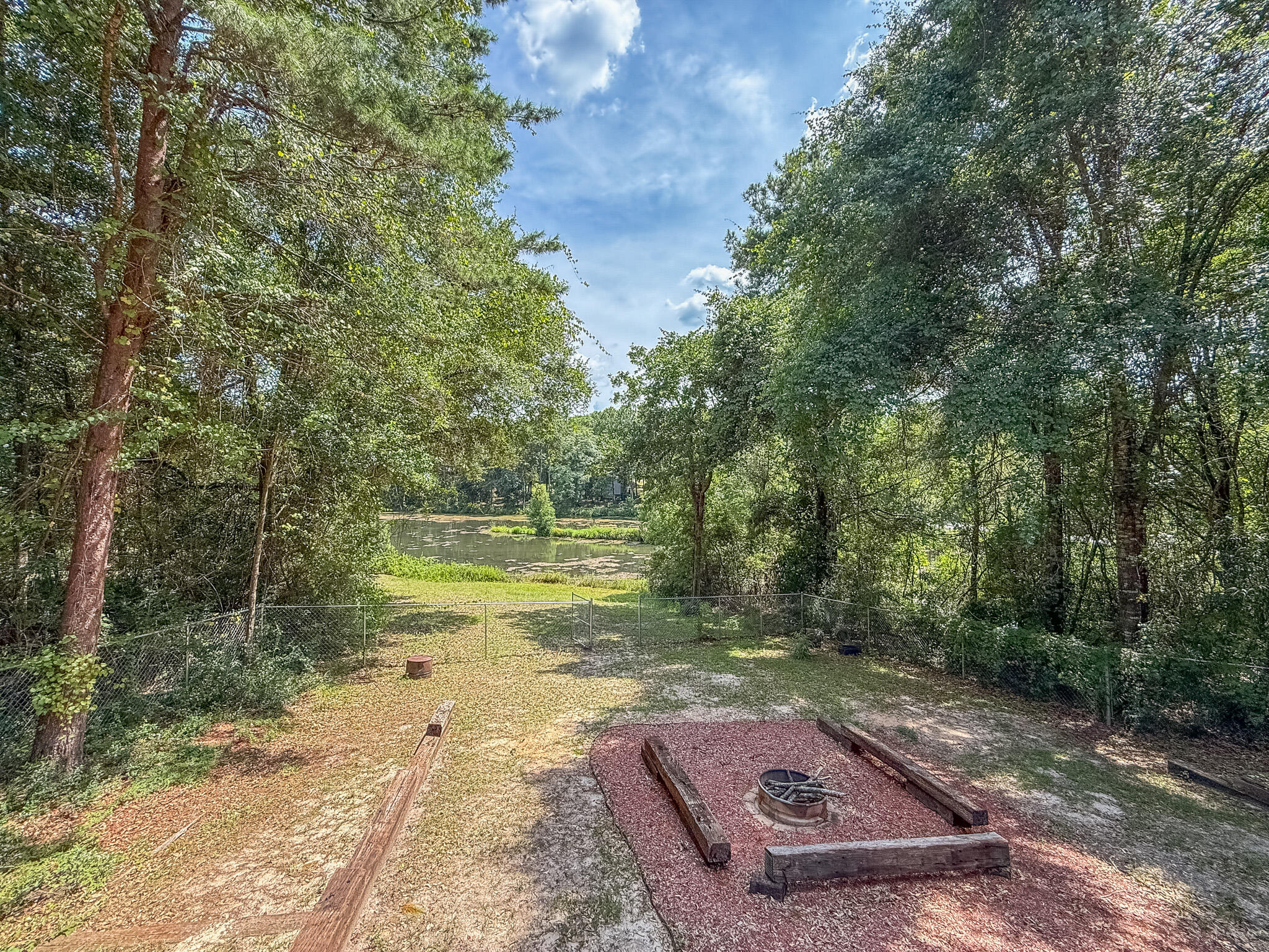 Crestview, Florida, 32539, United States, 4 Bedrooms Bedrooms, ,4 BathroomsBathrooms,Residential,For Sale,1907625