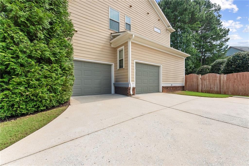 Mableton, Georgia, 30126, United States, 5 Bedrooms Bedrooms, ,4 BathroomsBathrooms,Residential,For Sale,1924868