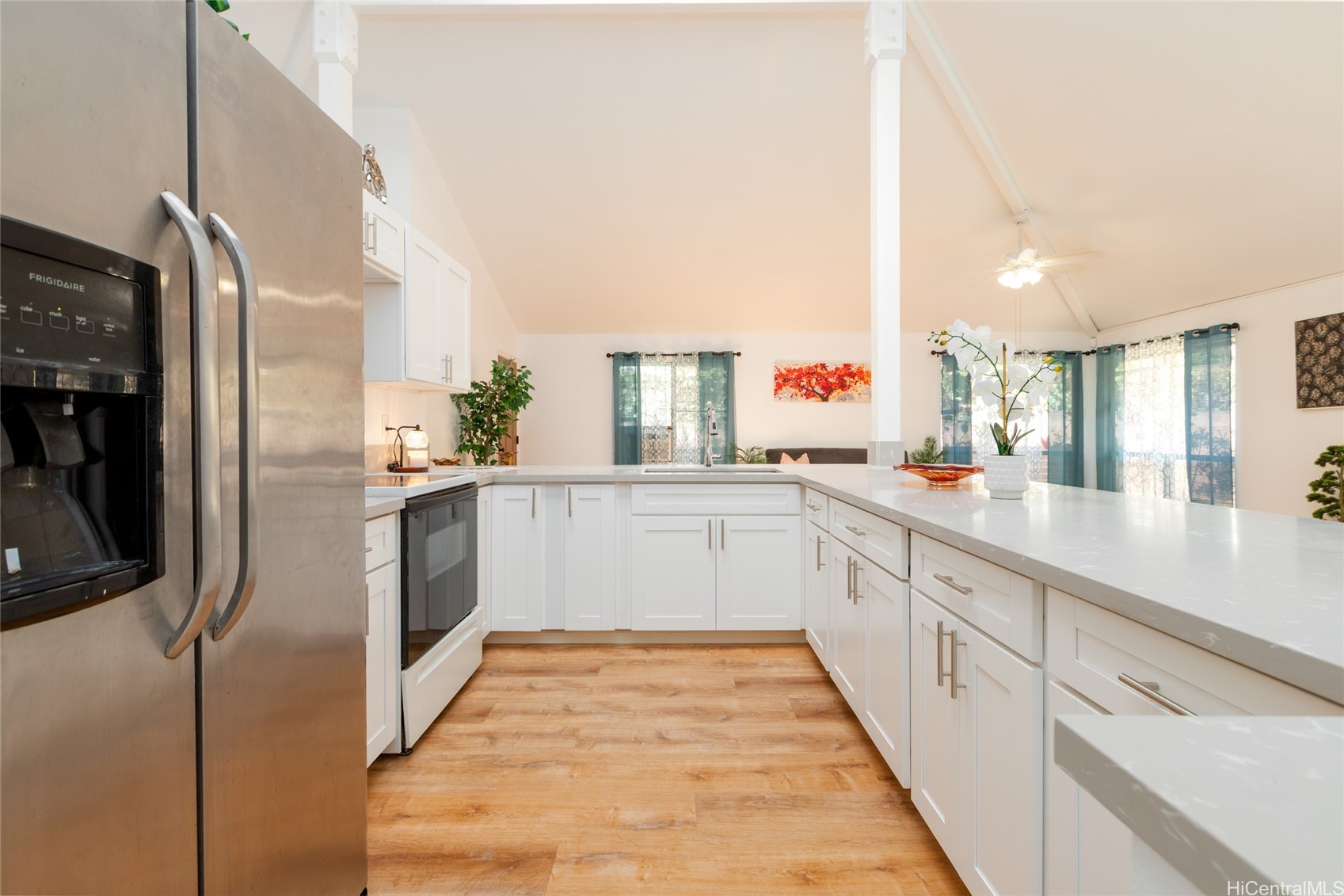 Mililani, Hawaii, 96789, United States, 4 Bedrooms Bedrooms, ,2 BathroomsBathrooms,Residential,For Sale,1949626