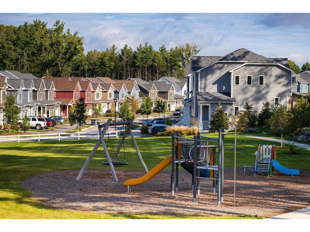 South Burlington, Vermont, 05403, United States, 3 Bedrooms Bedrooms, ,2 BathroomsBathrooms,Residential,For Sale,2003421