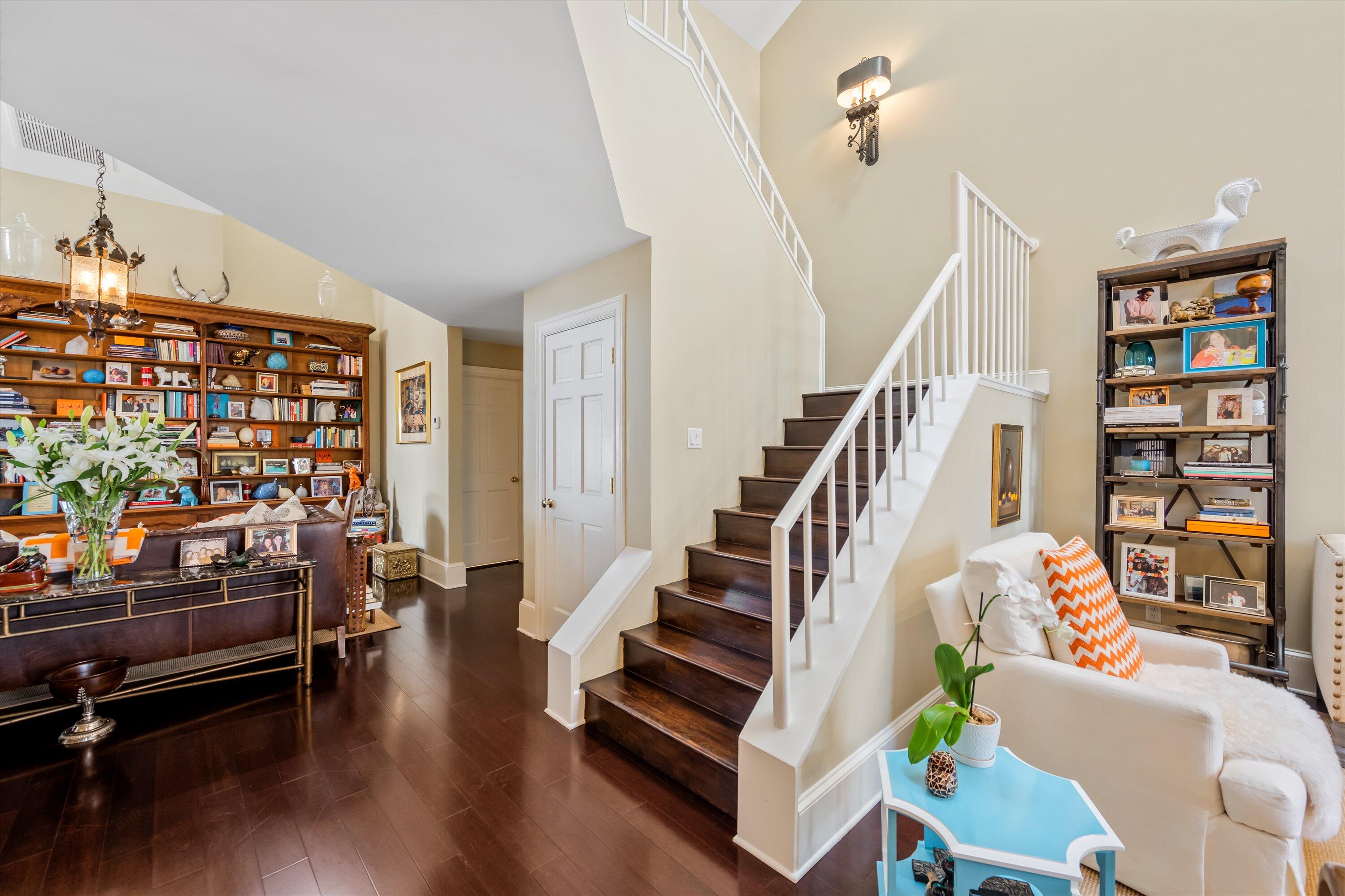  2443 Windsor Way Court - 物件實景