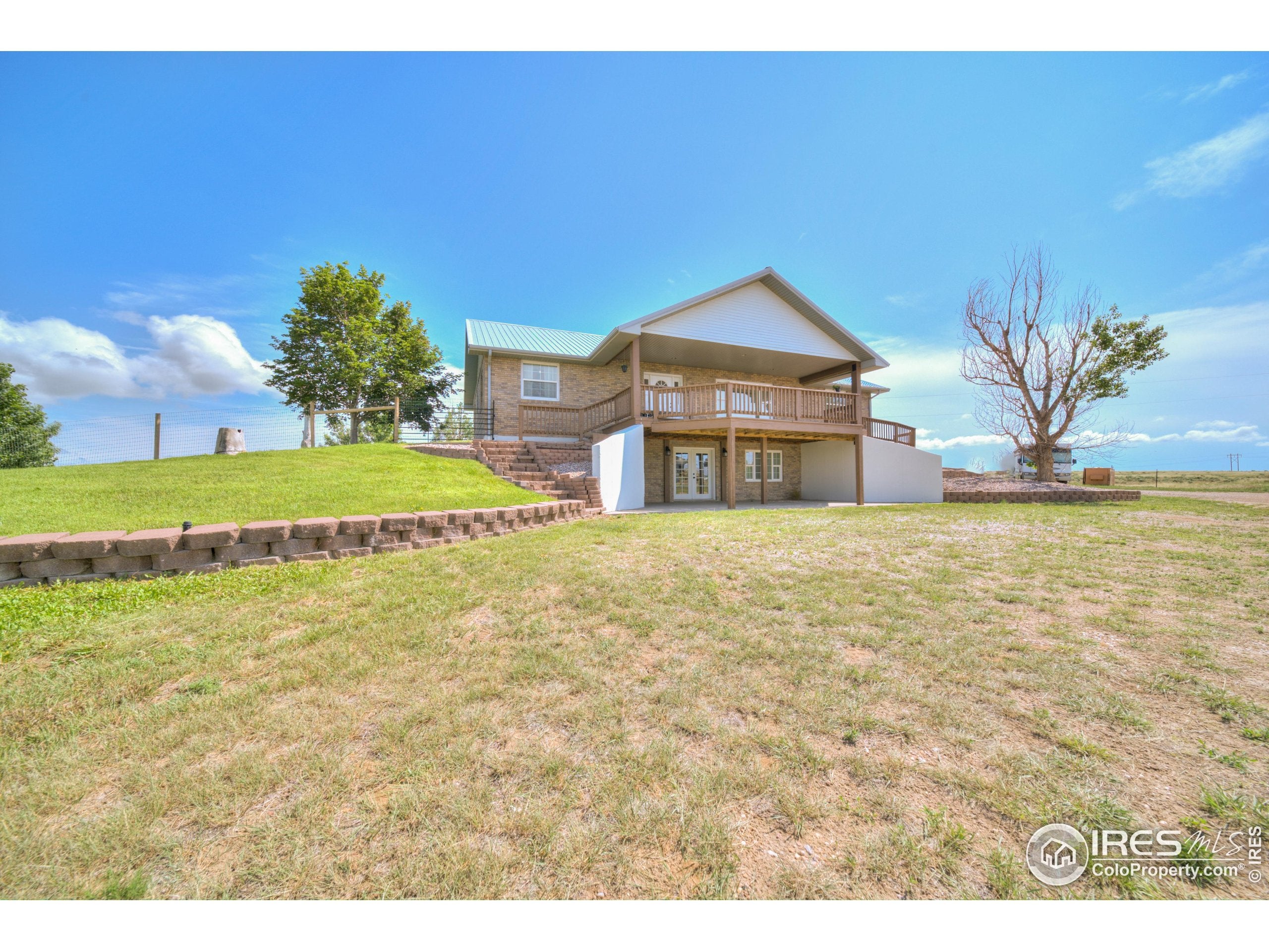 Hillrose, Colorado, 80733, United States, 6 Bedrooms Bedrooms, ,2 BathroomsBathrooms,Residential,For Sale,1977240