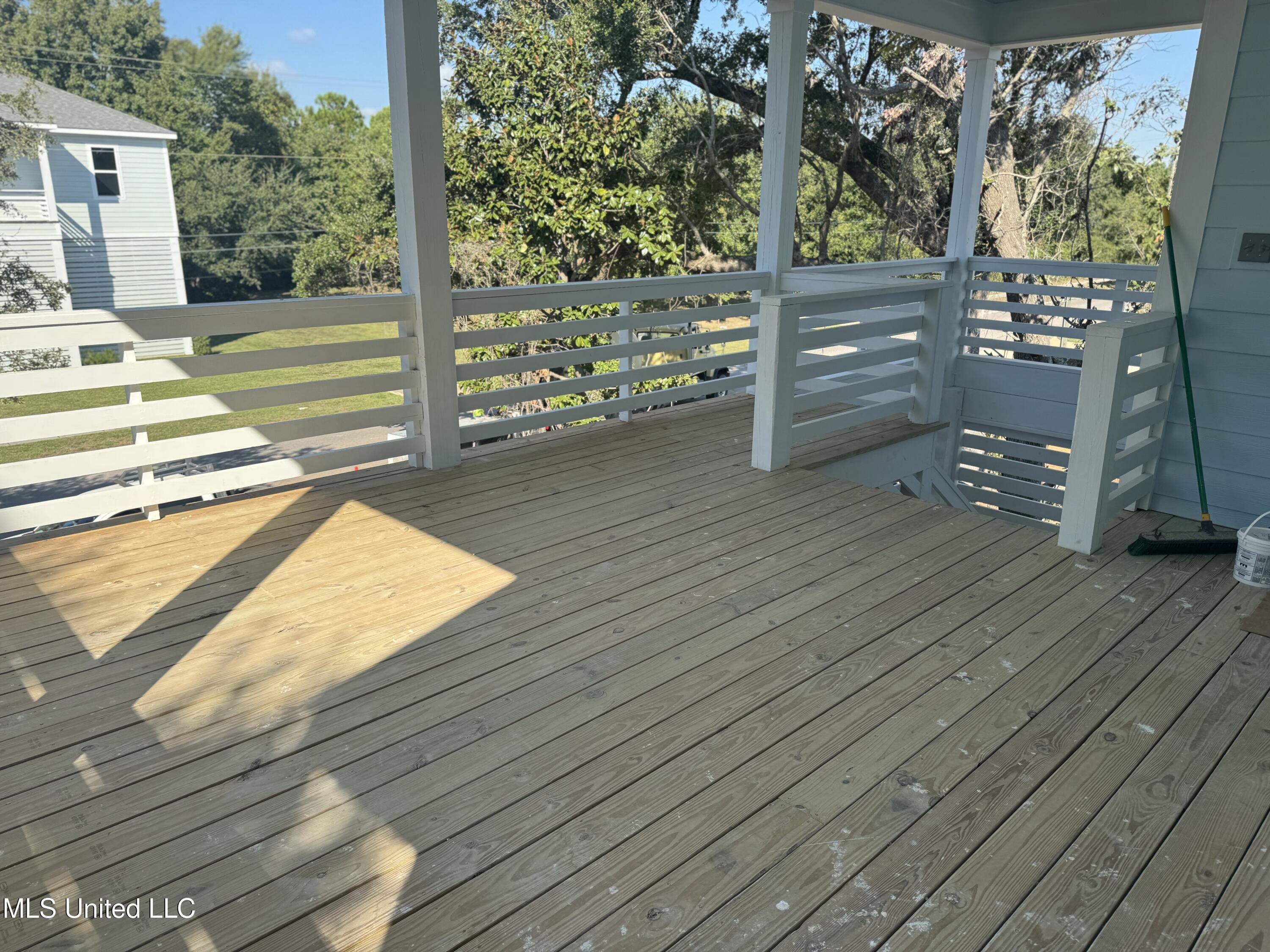 Pass Christian, Mississippi, 39571, United States, 4 Bedrooms Bedrooms, ,3 BathroomsBathrooms,Residential,For Sale,1966629