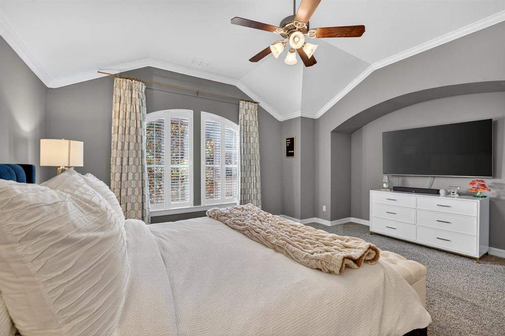 Dallas, Texas, 75219, United States, 2 Bedrooms Bedrooms, ,3 BathroomsBathrooms,Residential,For Sale,1996235