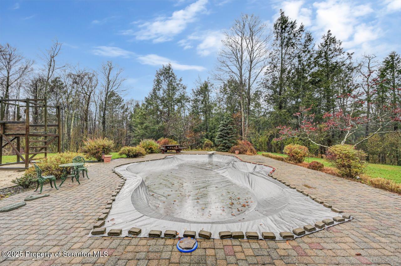 Gouldsboro, Pennsylvania, 18424, United States, 4 Bedrooms Bedrooms, ,3 BathroomsBathrooms,Residential,For Sale,1998512