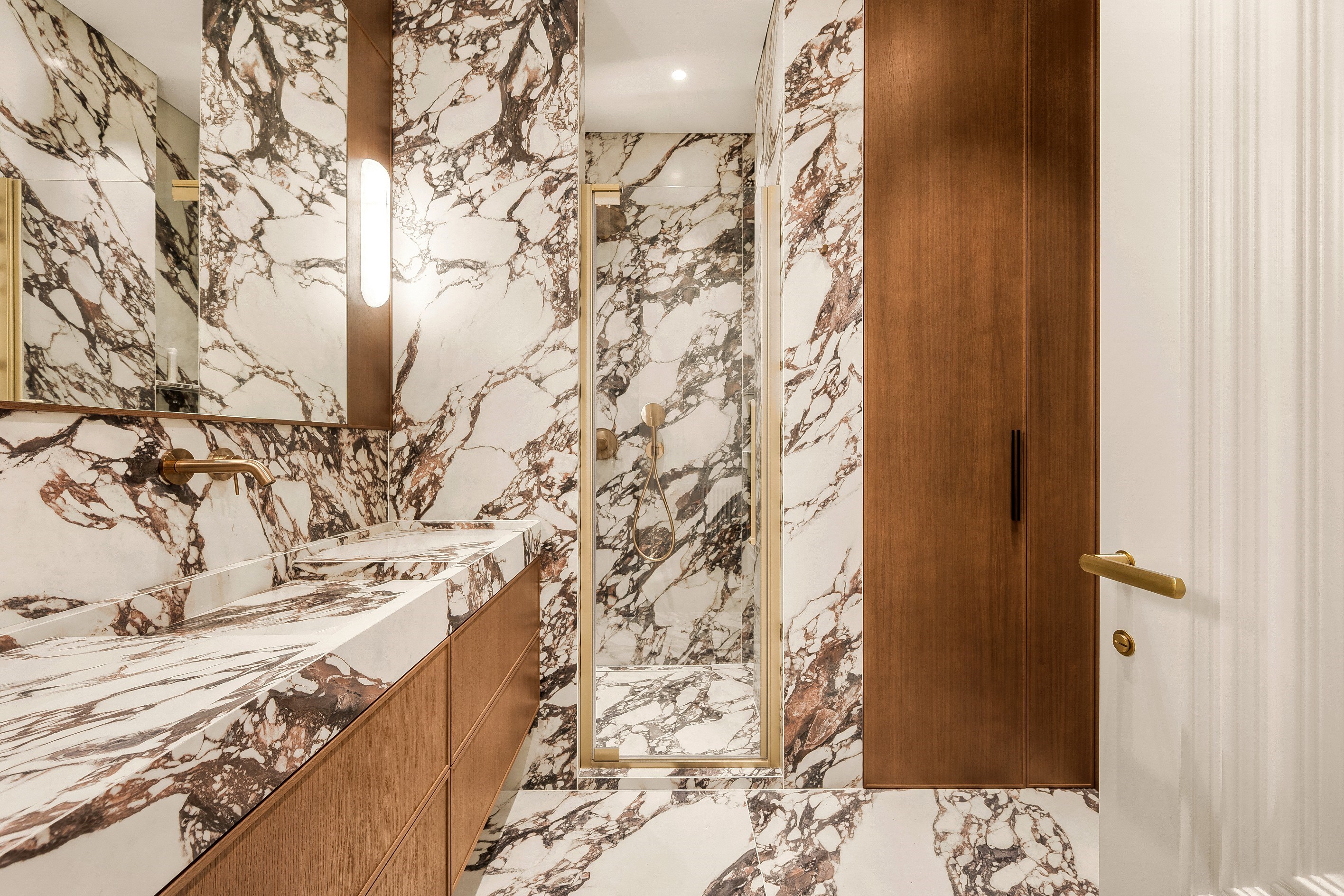  CO EXCLUSIVE CANNES CALIFORNIE Elegant 2 Bedroom Apartment  in a Belle Epoque B… - 物件實景