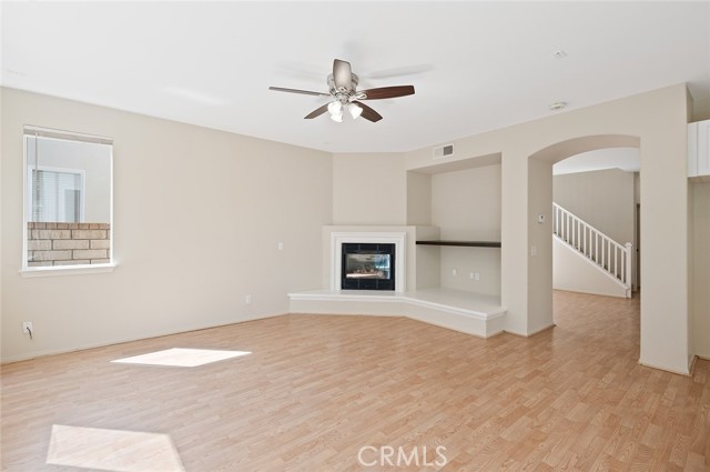 Valencia, California, 91354, United States, 4 Bedrooms Bedrooms, ,3 BathroomsBathrooms,Residential,For Sale,1976397