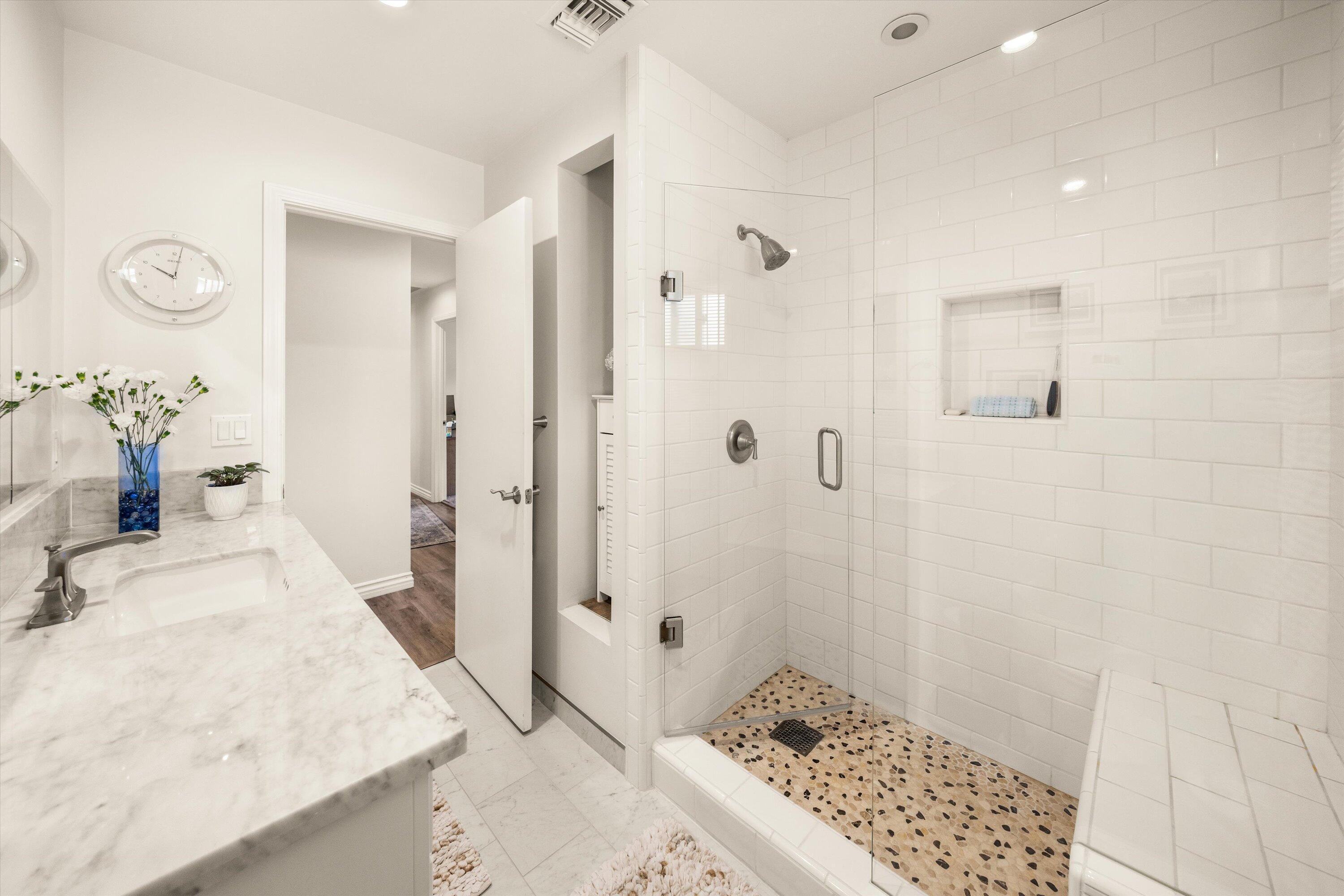 Buellton, California, 93427, United States, 4 Bedrooms Bedrooms, ,3 BathroomsBathrooms,Residential,For Sale,1902526