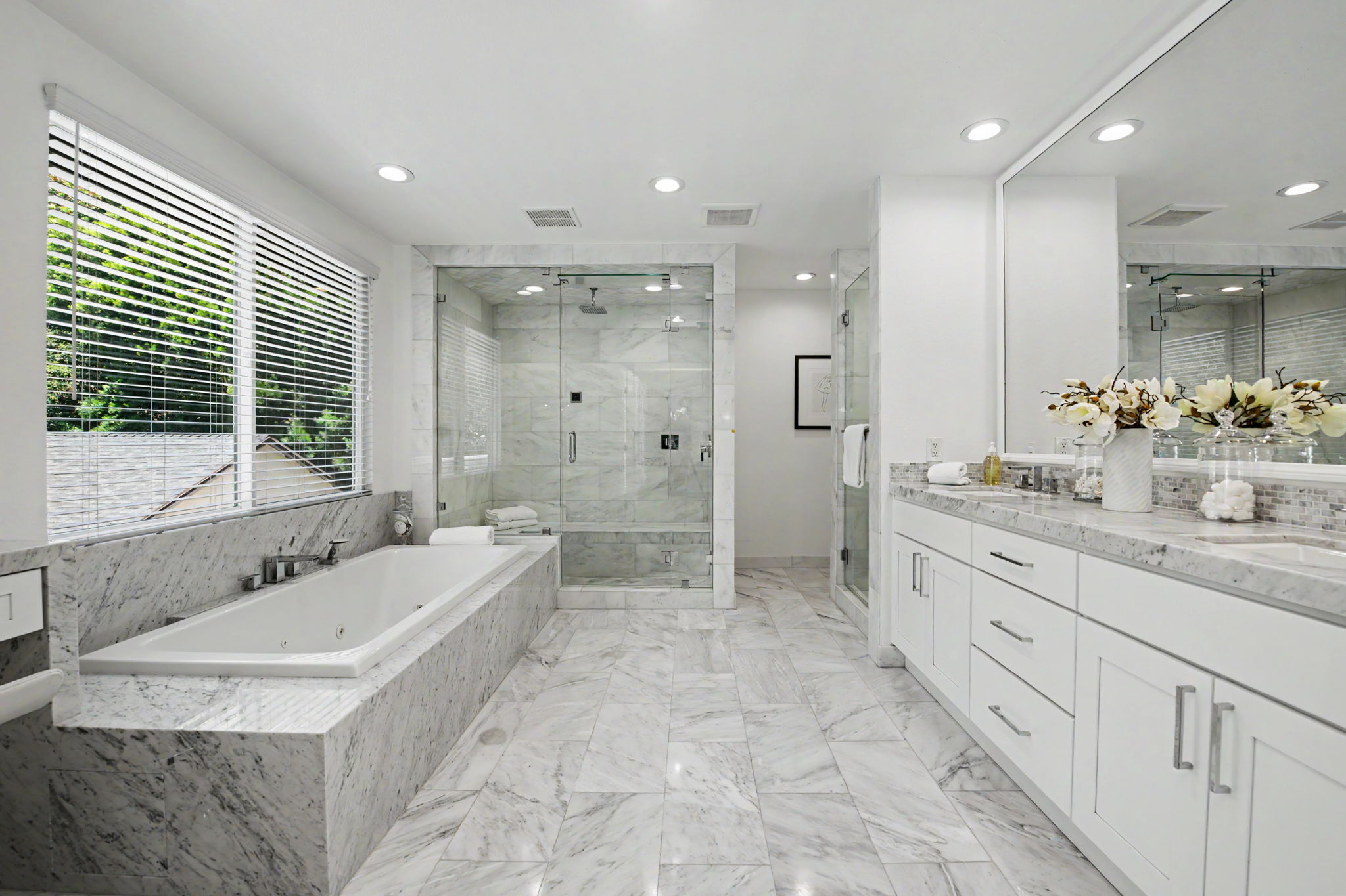  2411 Benedict Canyon Dr - 物件實景