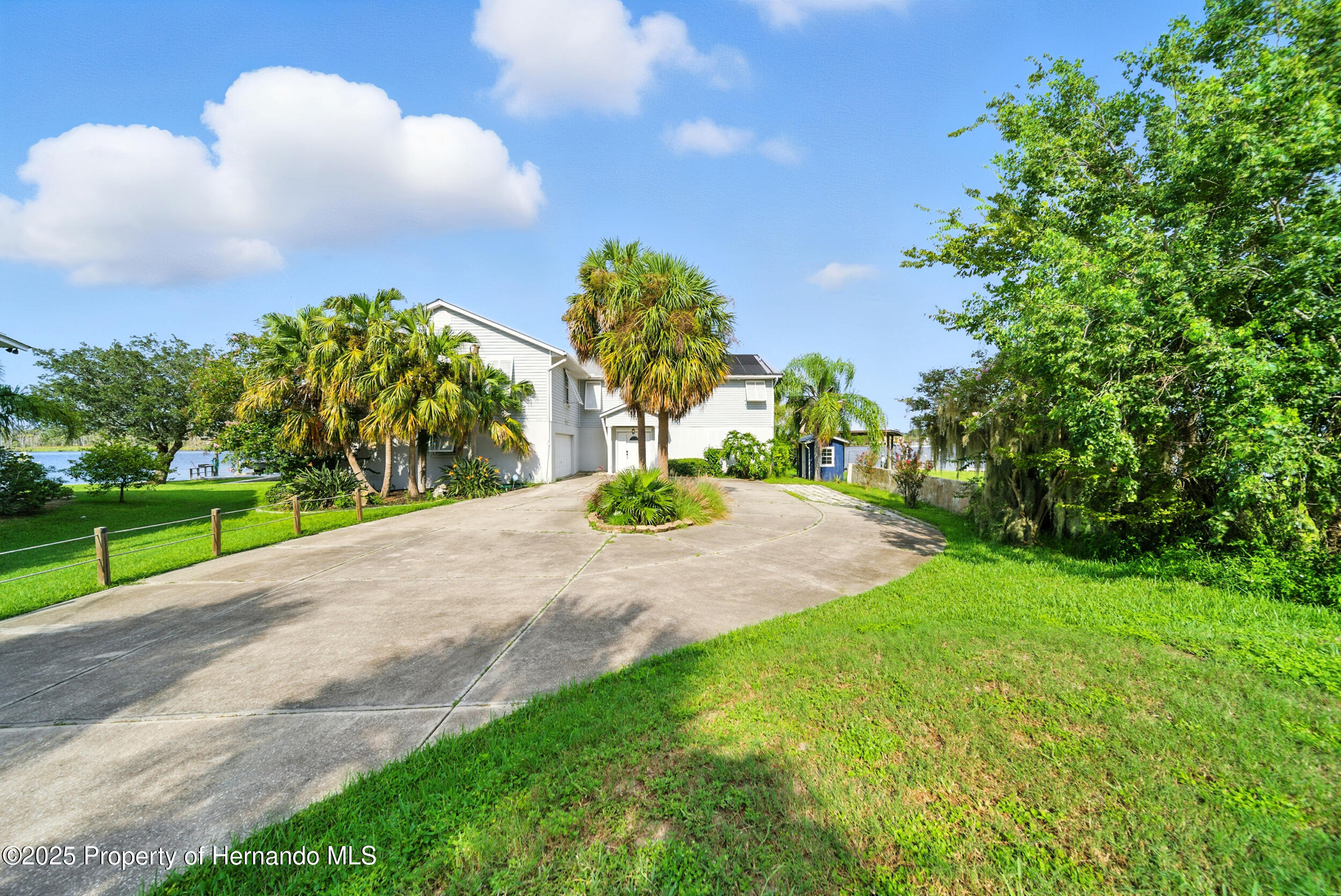 Crystal River, Florida, 34429, United States, 4 Bedrooms Bedrooms, ,3 BathroomsBathrooms,Residential,For Sale,1976078