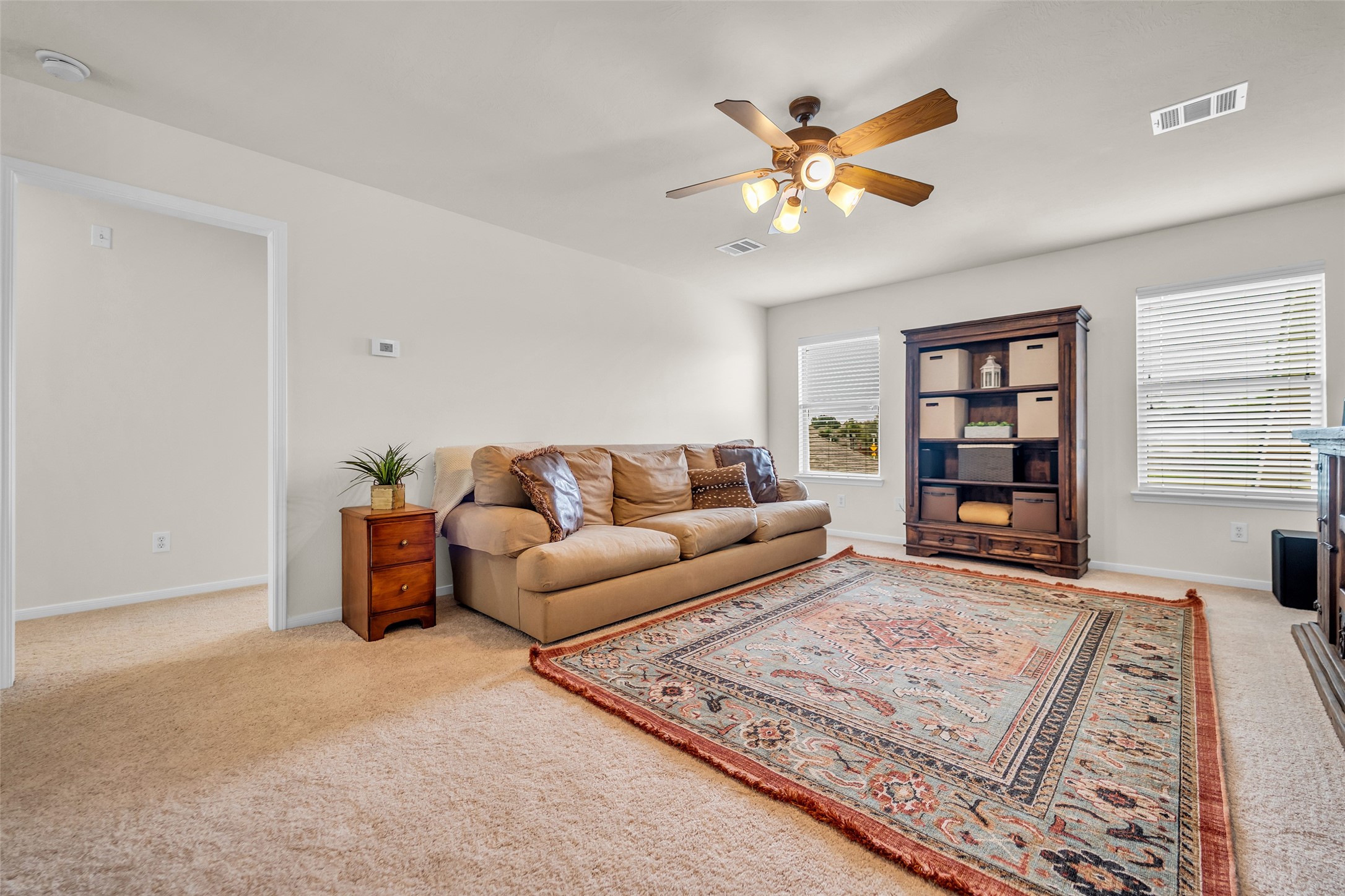 Katy, Texas, 77494, United States, 5 Bedrooms Bedrooms, ,4 BathroomsBathrooms,Residential,For Sale,1971356