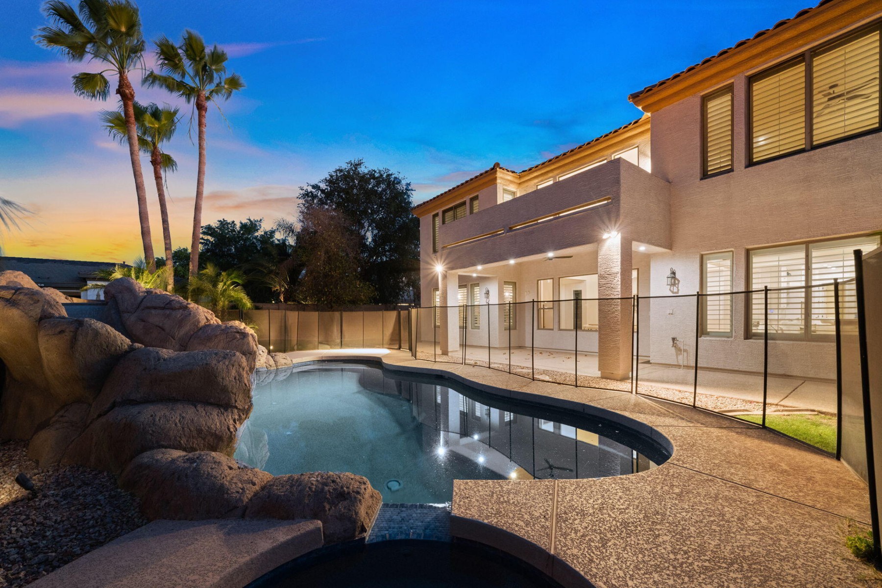  2517 S Constellation Way  Gilbert, AZ - 物件實景