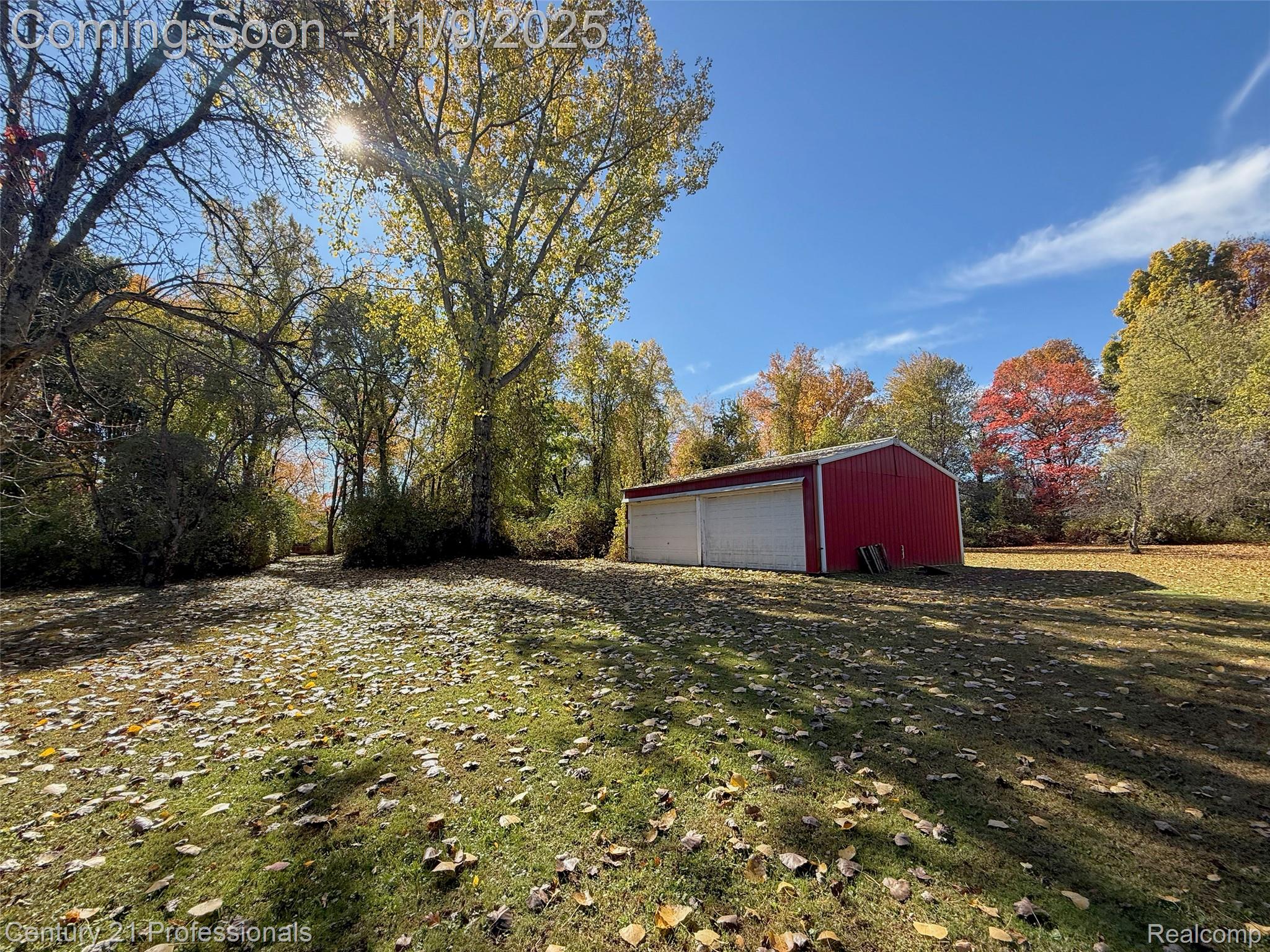 Rochester, Michigan, 48306, United States, 5 Bedrooms Bedrooms, ,6 BathroomsBathrooms,Residential,For Sale,1987117