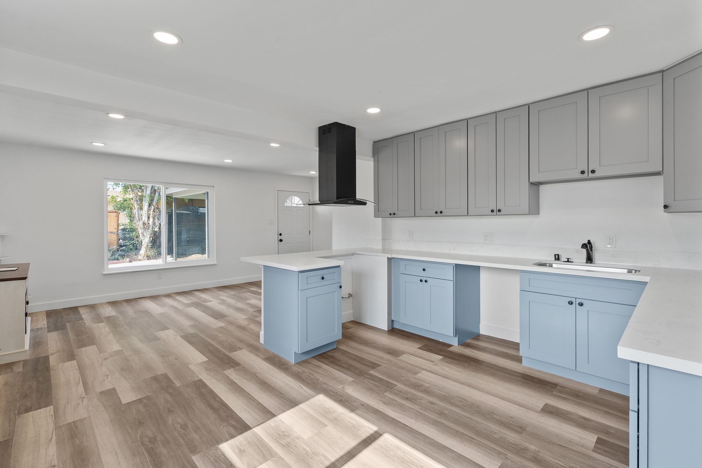 Rialto, California, 92376, United States, 3 Bedrooms Bedrooms, ,2 BathroomsBathrooms,Residential,For Sale,1973698