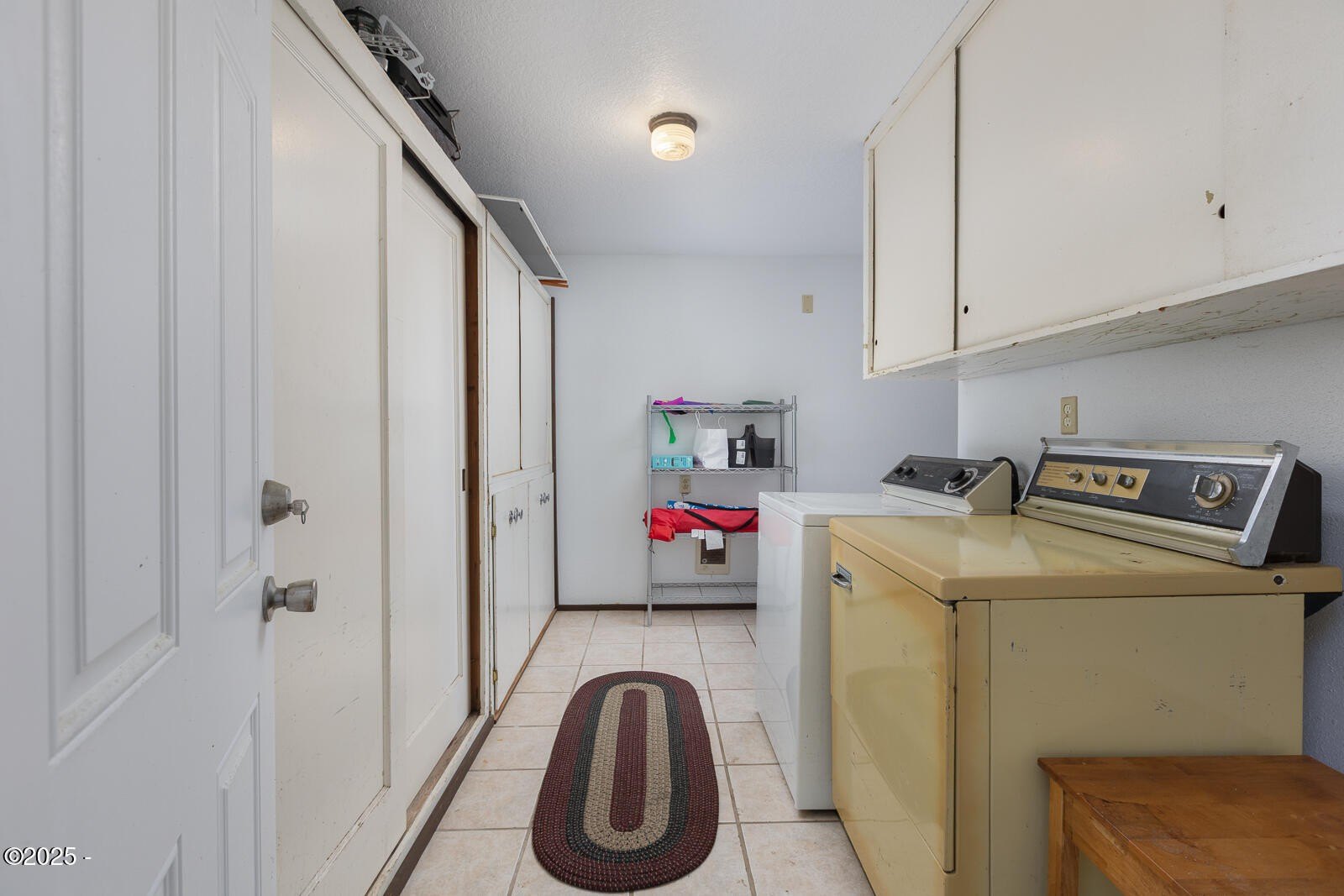 South Beach, Oregon, 97366, United States, 3 Bedrooms Bedrooms, ,3 BathroomsBathrooms,Residential,For Sale,1859610