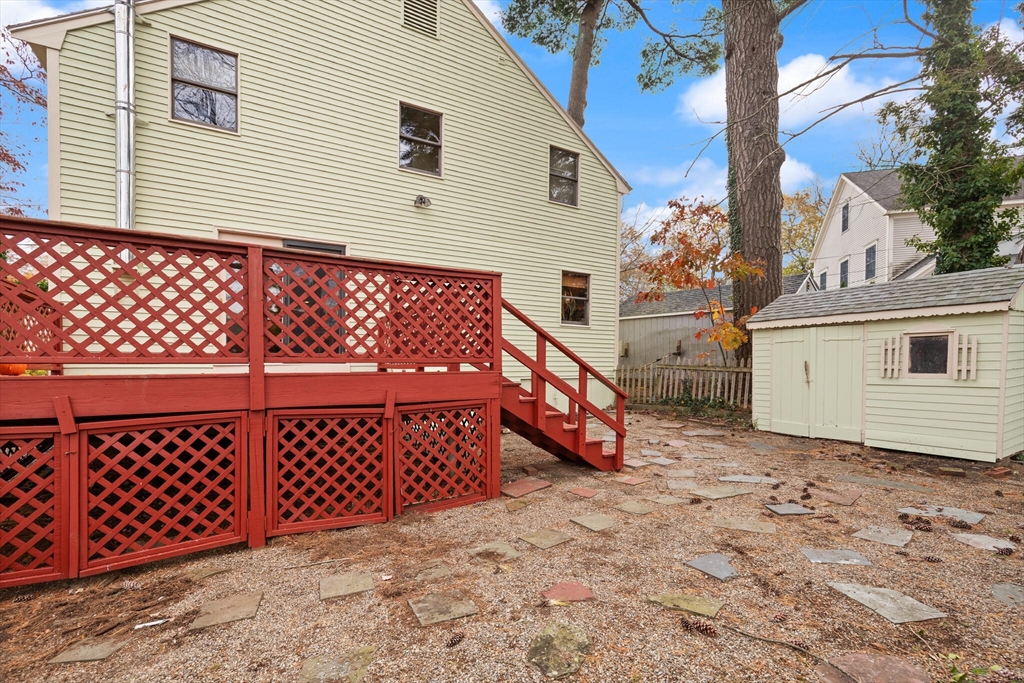 Lynnfield, Massachusetts, 01940, United States, 3 Bedrooms Bedrooms, ,2 BathroomsBathrooms,Residential,For Sale,1987735