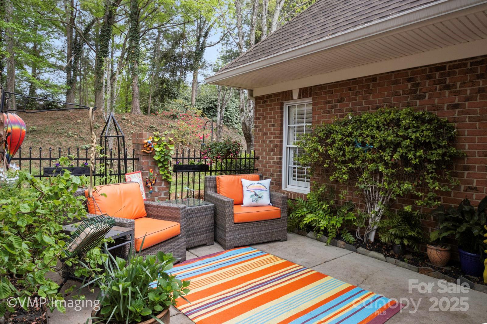 Charlotte, North Carolina, 28277, United States, 2 Bedrooms Bedrooms, ,2 BathroomsBathrooms,Residential,For Sale,1767895
