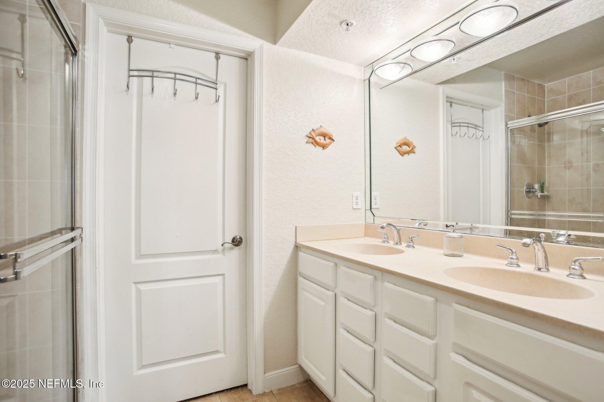 Jacksonville Beach, Florida, 32250, United States, 3 Bedrooms Bedrooms, ,2 BathroomsBathrooms,Residential,For Sale,1817472