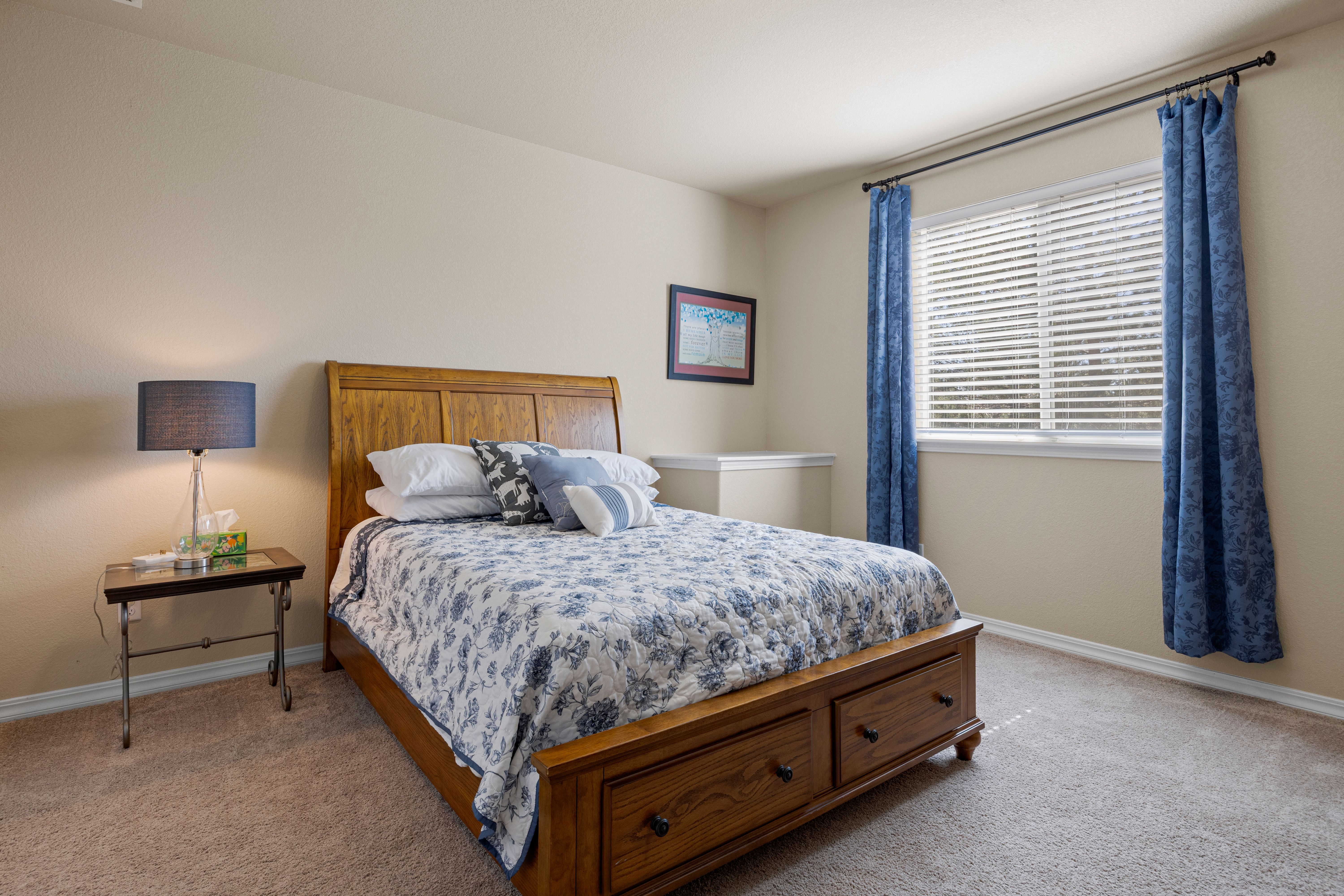  Open, Spacious, Upgraded, Walkout Rancher is Meticulous and with Views - 物件實景