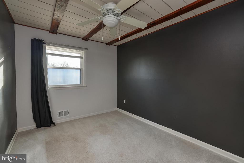 Trenton, New Jersey, 08618, United States, 4 Bedrooms Bedrooms, ,3 BathroomsBathrooms,Residential,For Sale,1995811