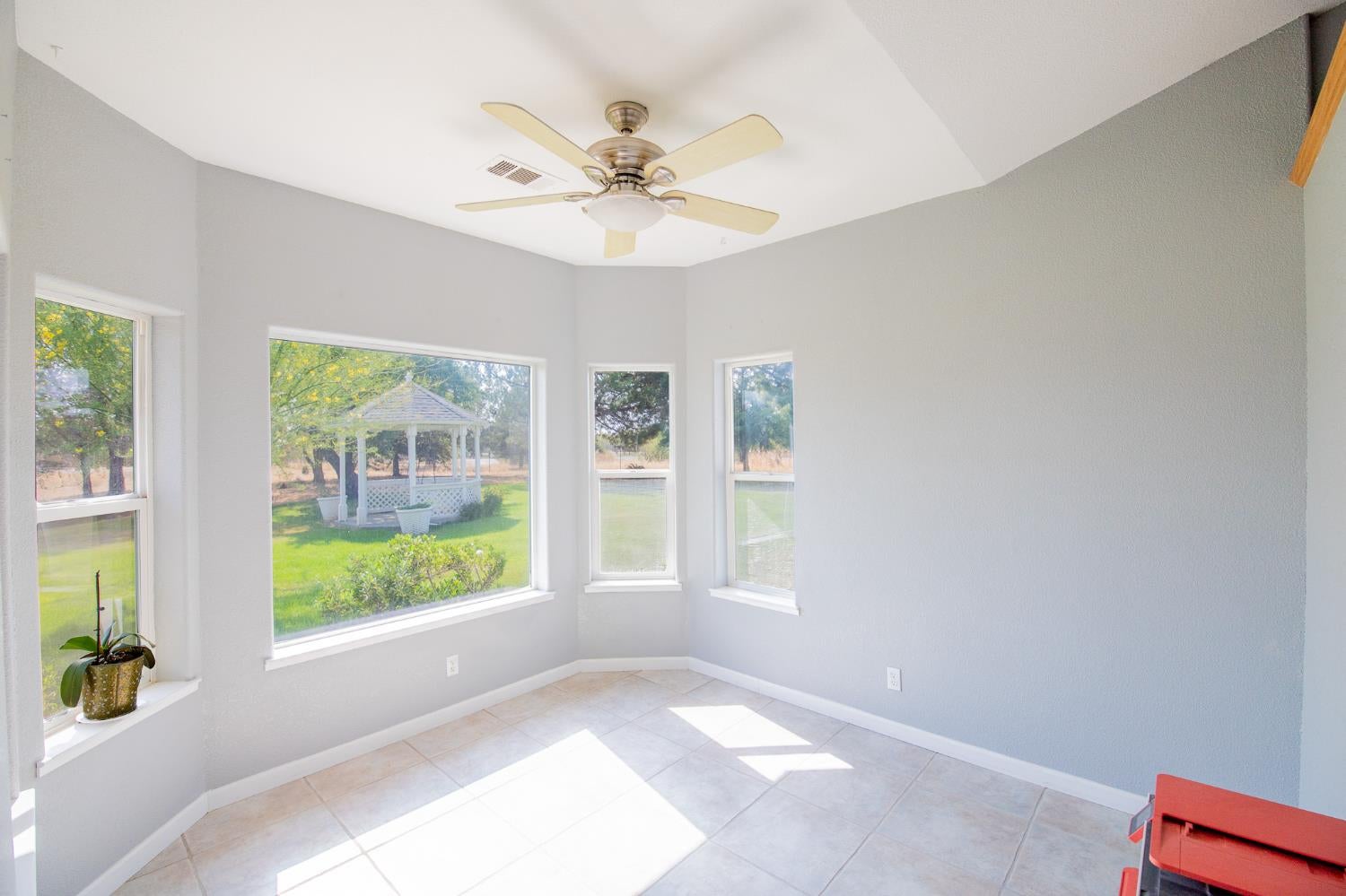 Arbuckle, California, 95912, United States, 3 Bedrooms Bedrooms, ,2 BathroomsBathrooms,Residential,For Sale,1991763